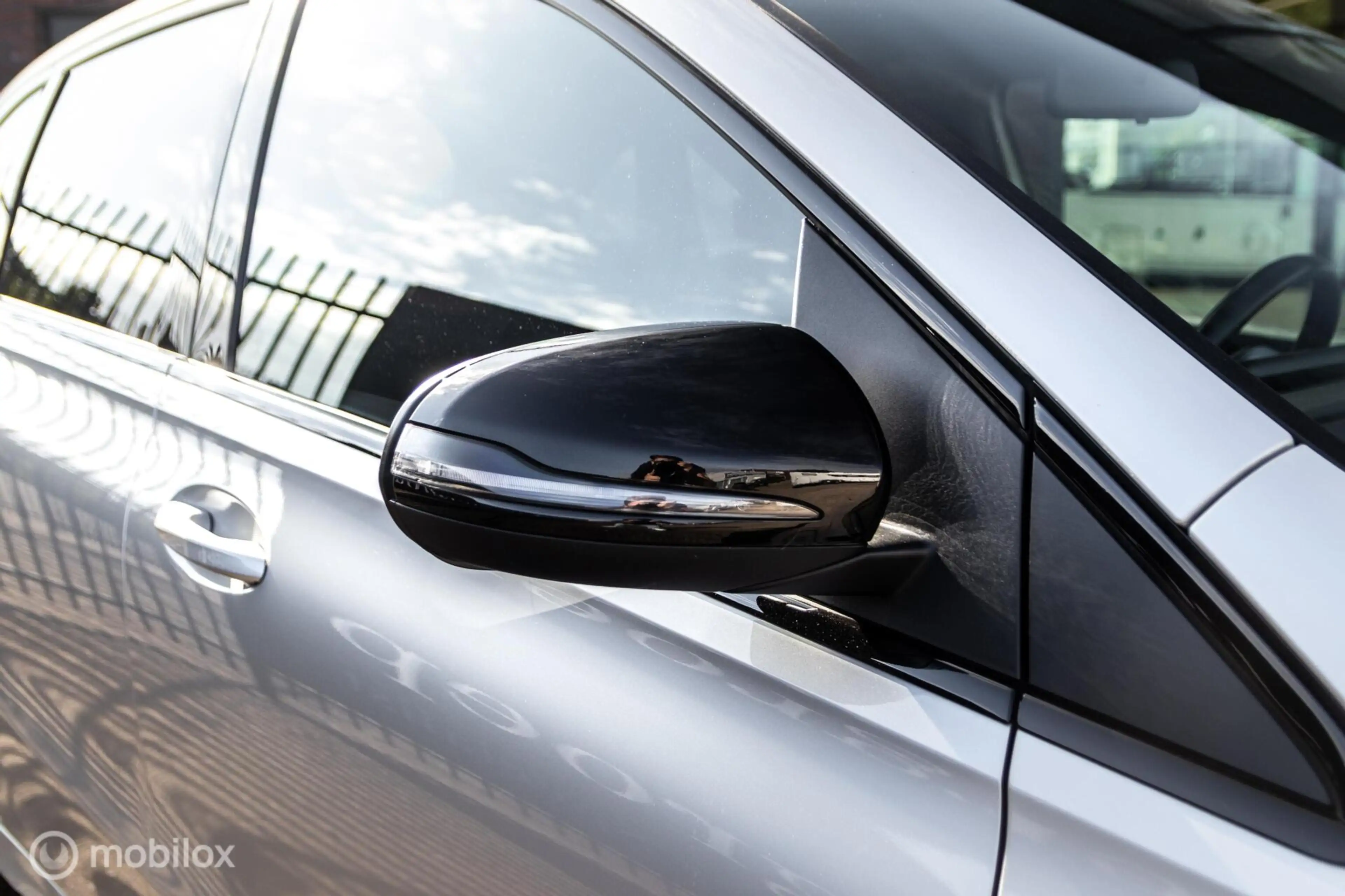 Mercedes-Benz B 250 e Business Solution AMG Limited — photo 9