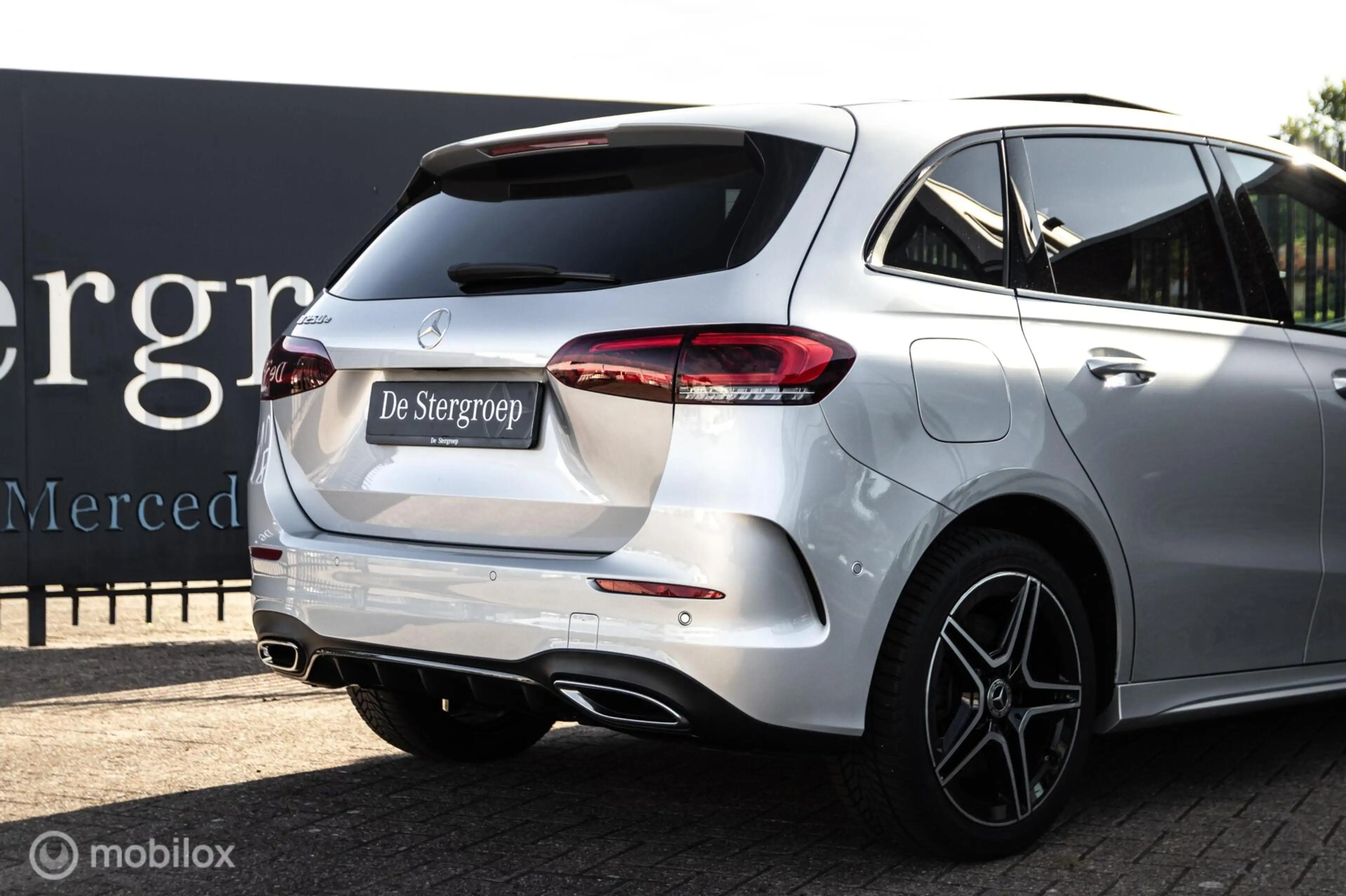 Mercedes-Benz B 250 e Business Solution AMG Limited — photo 11