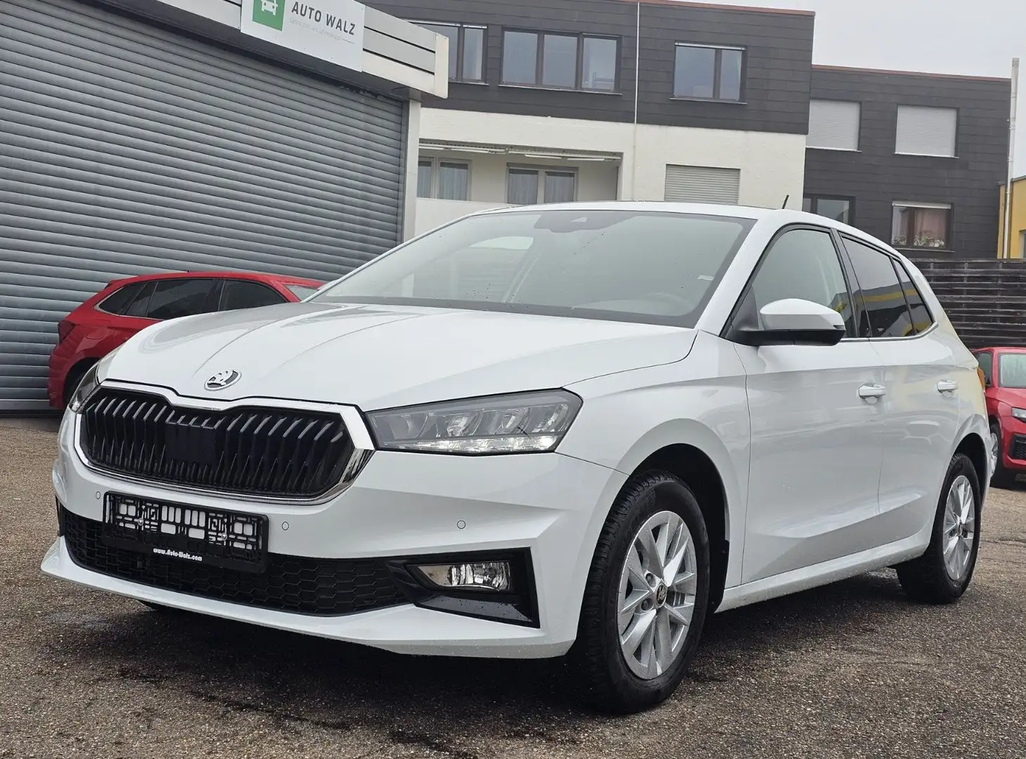 Skoda Fabia 1,0 TSI DSG Top Selection Weiß - 2