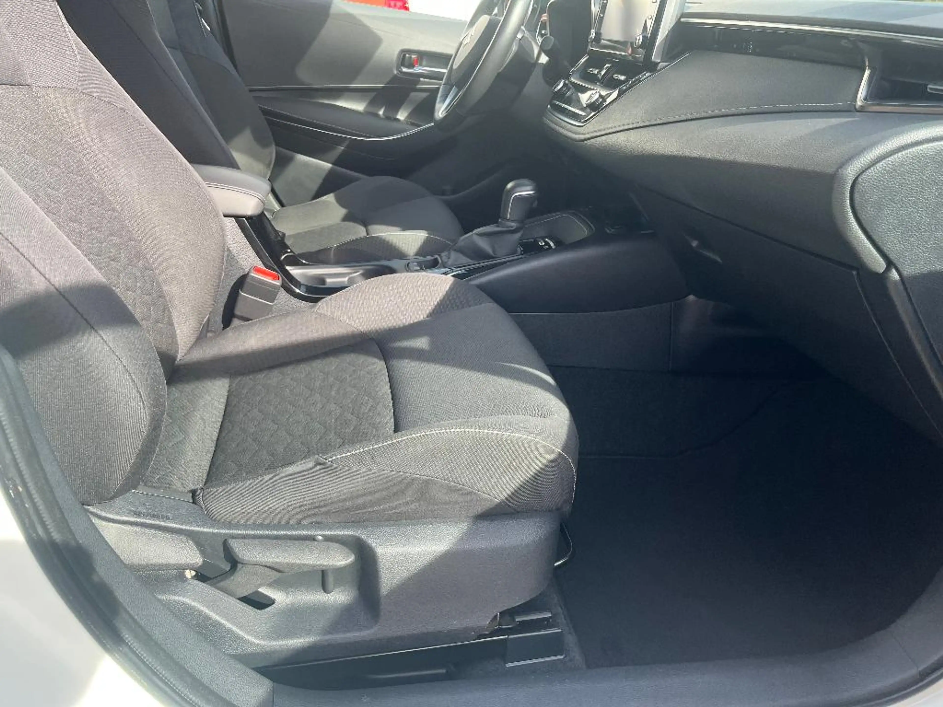 Suzuki Swace Comfort+ CVT Automatik — photo 9