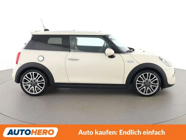 Mini Hatch view 7
