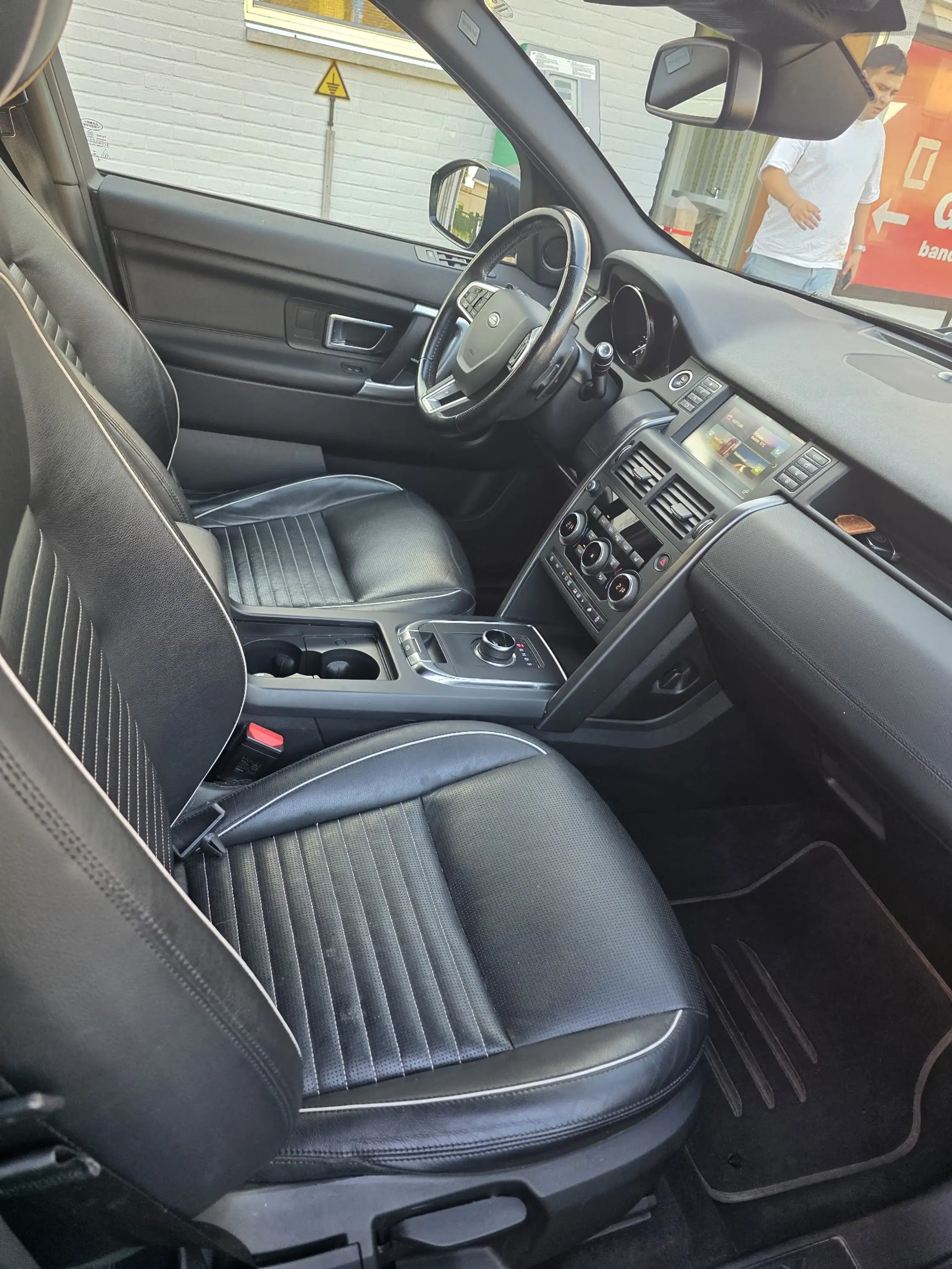 Land Rover Discovery Sport Discovery Sport 2.0 TD4 HSE Luxury (EU6d-TEMP) — photo 12