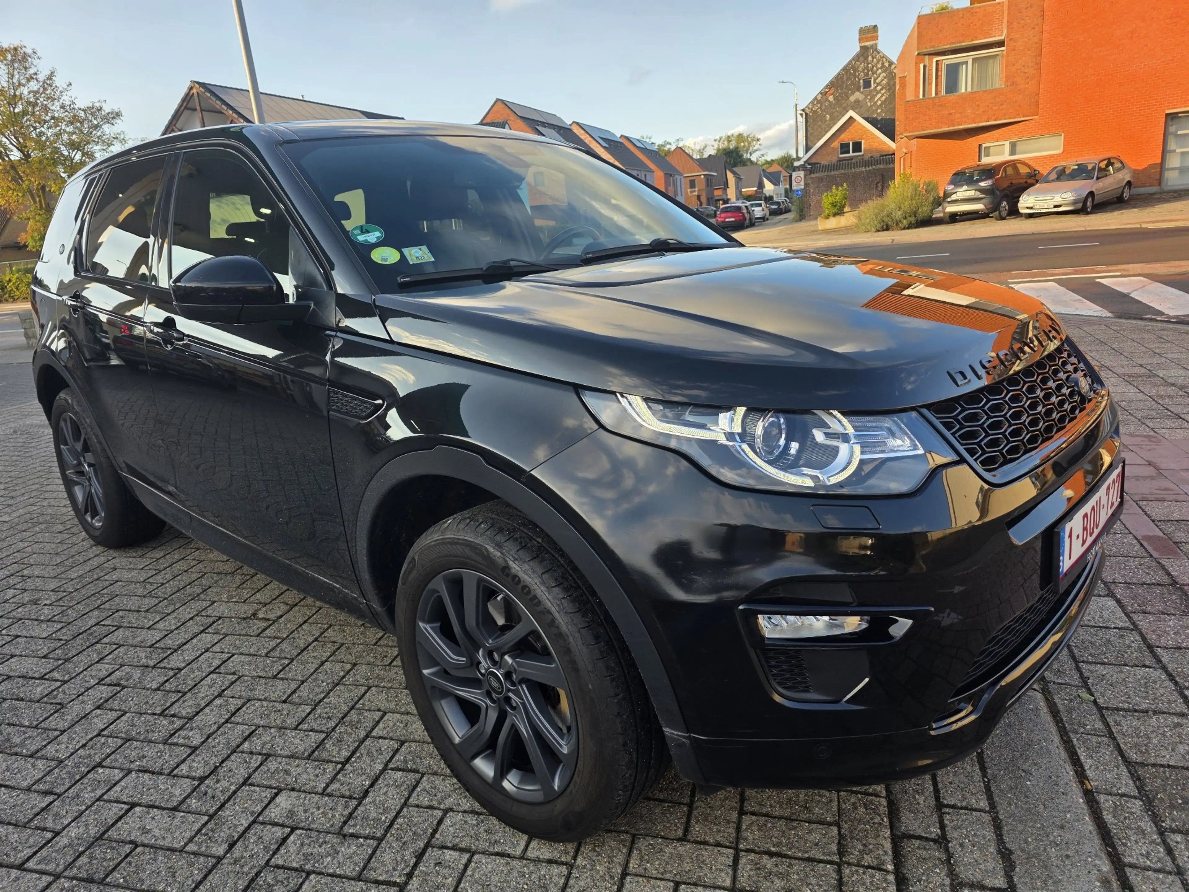 Land Rover Discovery Sport Discovery Sport 2.0 TD4 HSE Luxury (EU6d-TEMP) — photo 3