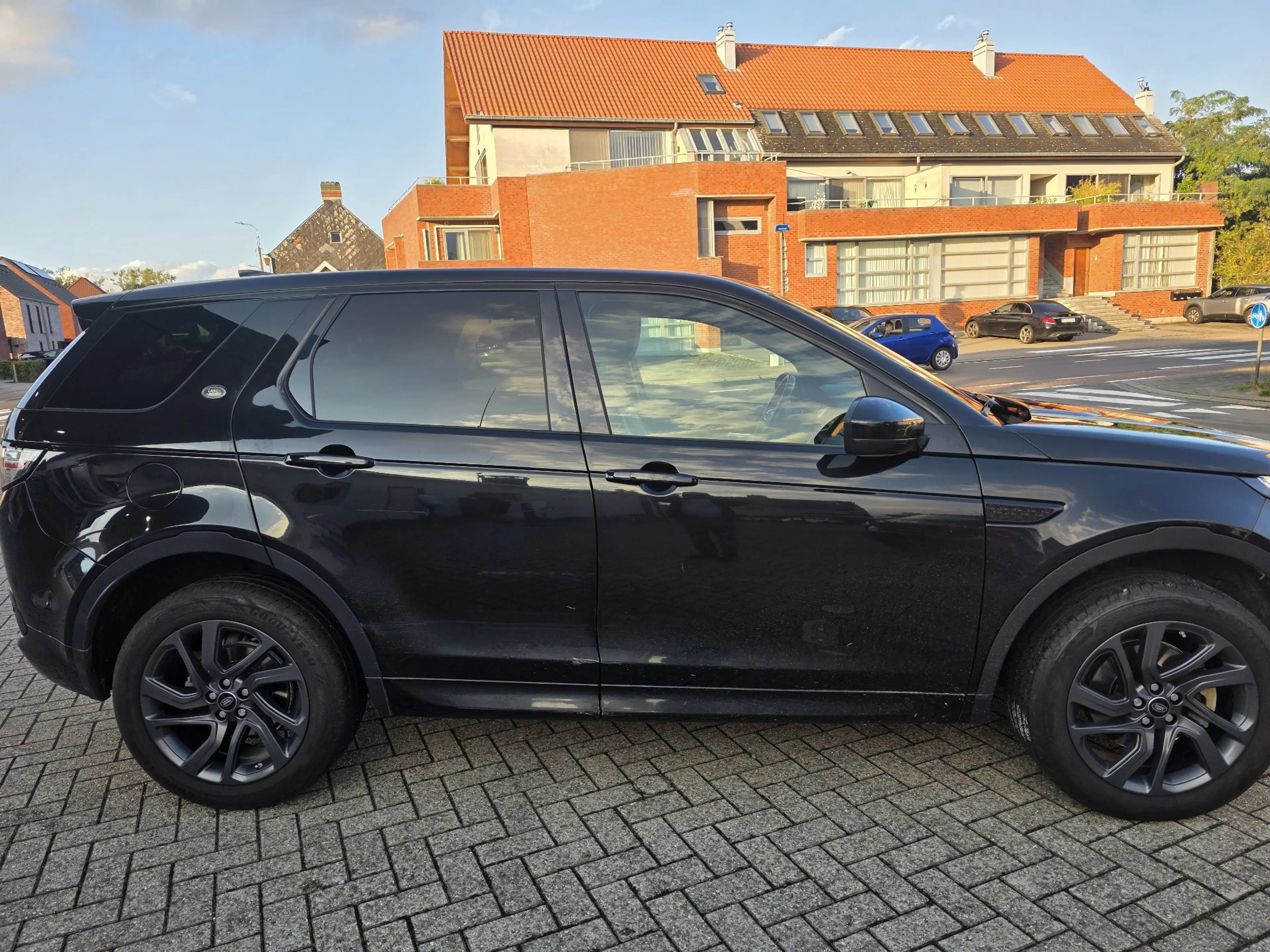 Land Rover Discovery Sport Discovery Sport 2.0 TD4 HSE Luxury (EU6d-TEMP) — photo 7