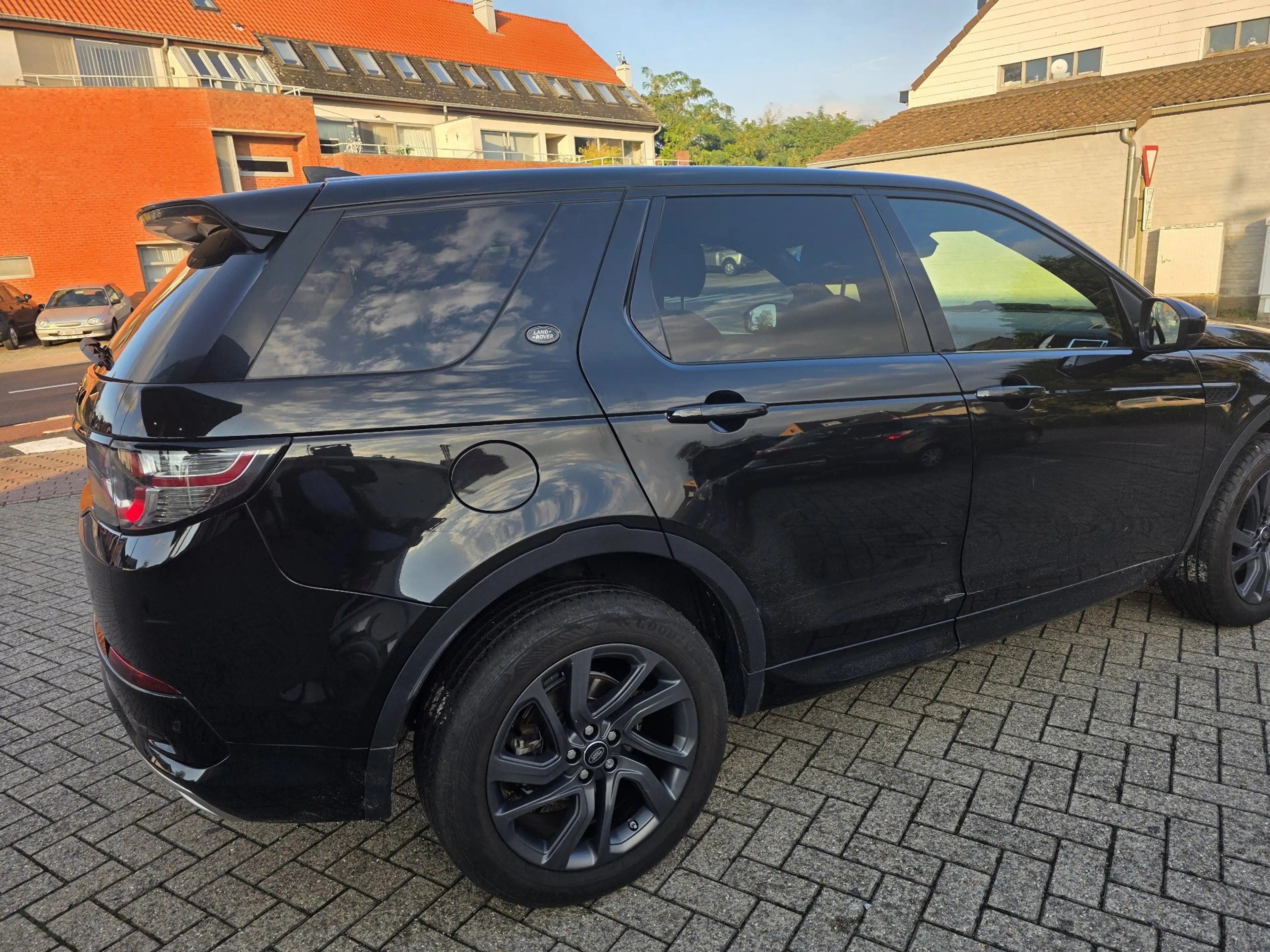 Land Rover Discovery Sport Discovery Sport 2.0 TD4 HSE Luxury (EU6d-TEMP) — photo 6