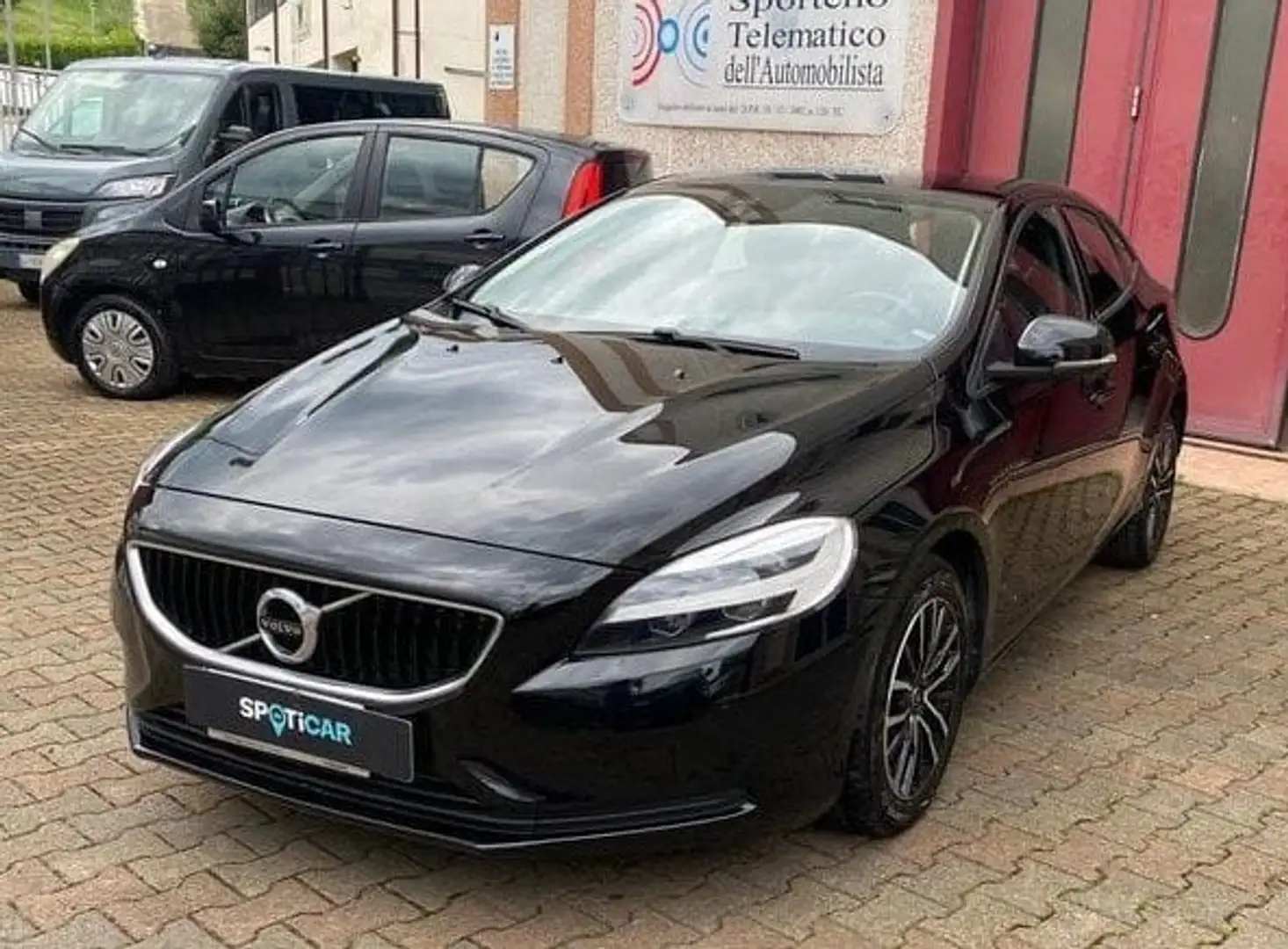Volvo V40 D2 Business Plus Nero - 1