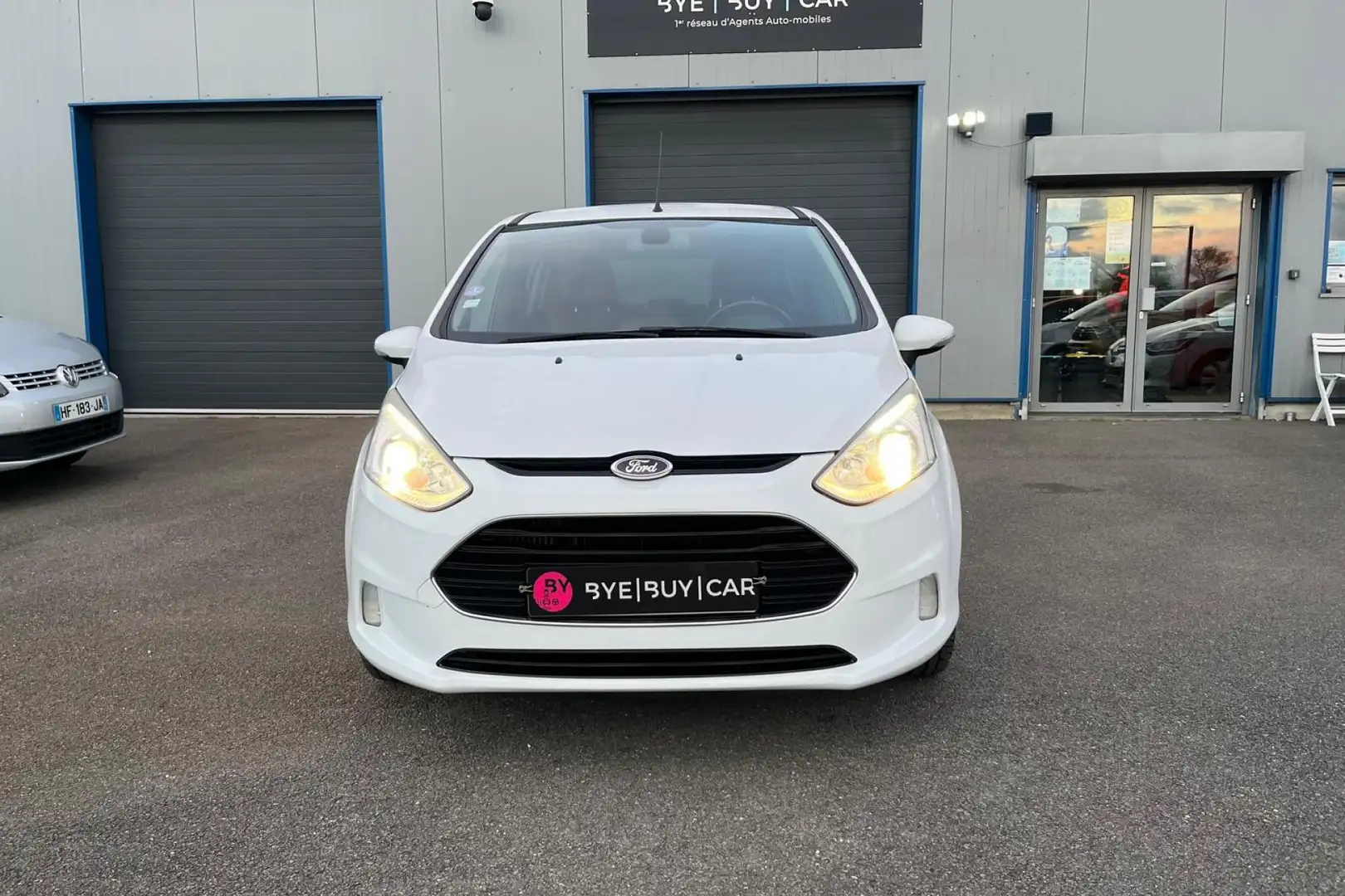 Ford B-Max B-Max 1.0 SCTi EcoBoost - 125CH Titanium GARANTIE 12 MOIS Blanc - 2