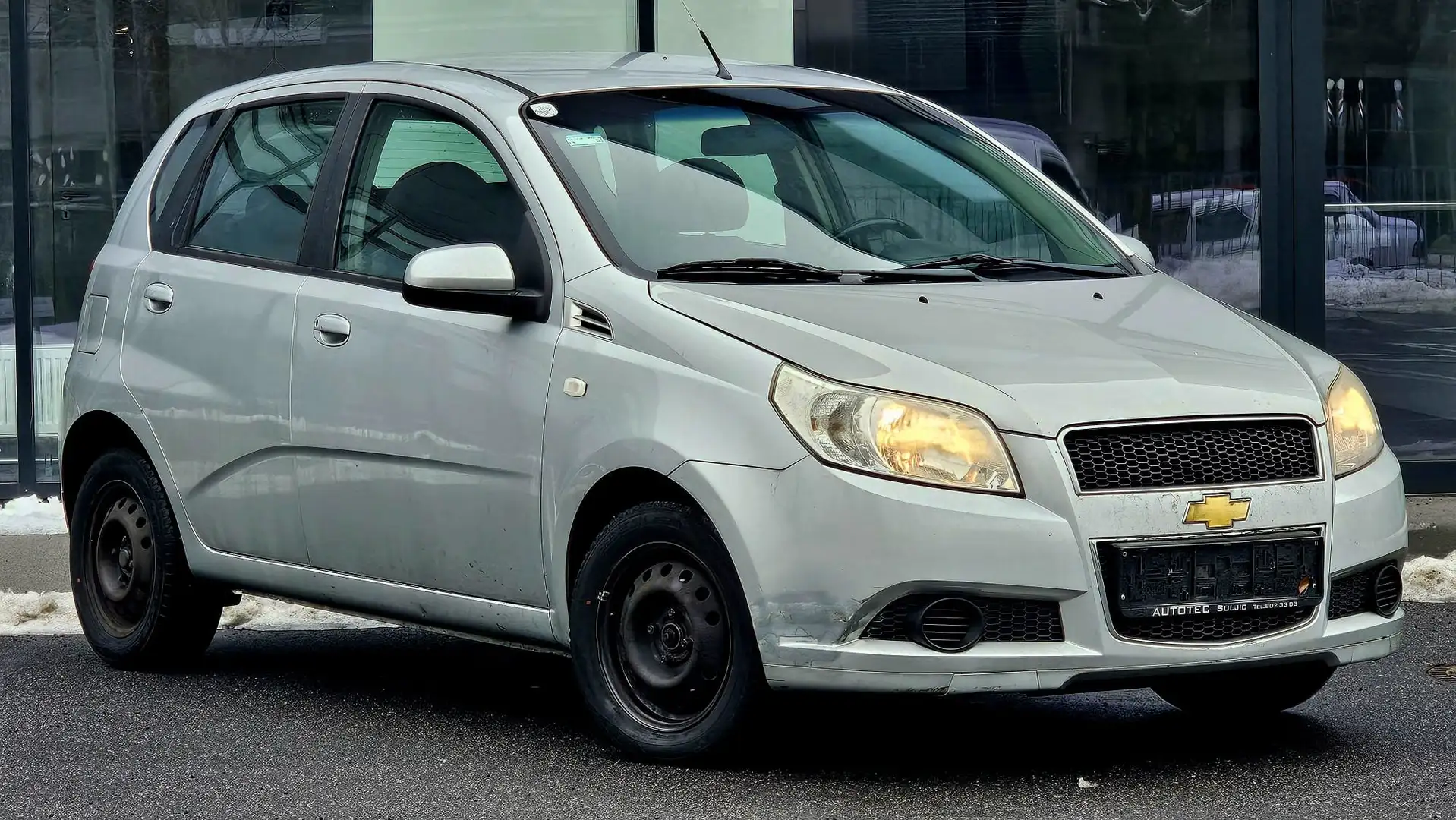 Chevrolet Aveo ""NUR 80.000 KM"" Silber - 1