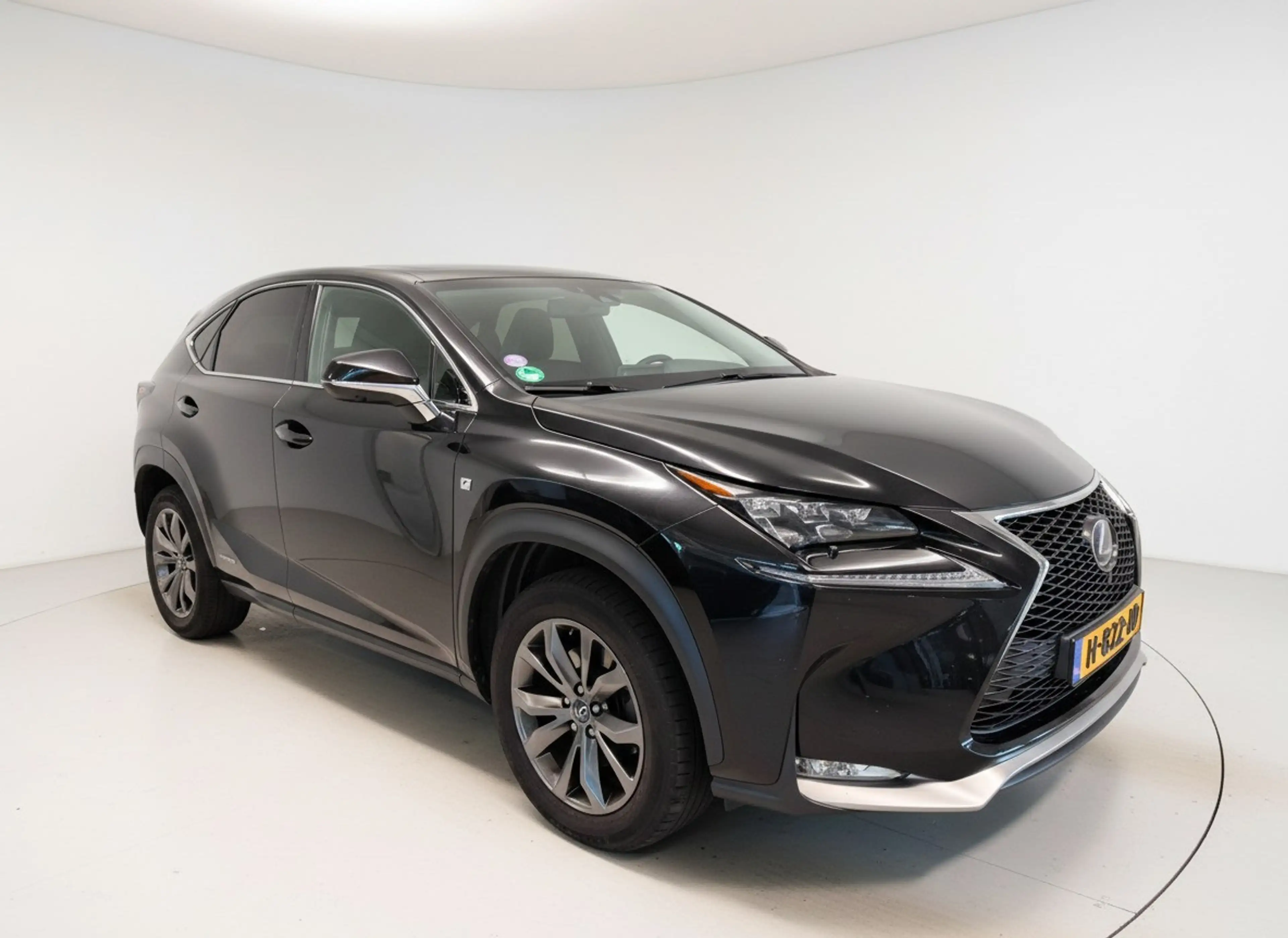 Lexus NX 300h AWD F Sport Line | Mark-Levinson | Panoramadak | S — photo 3