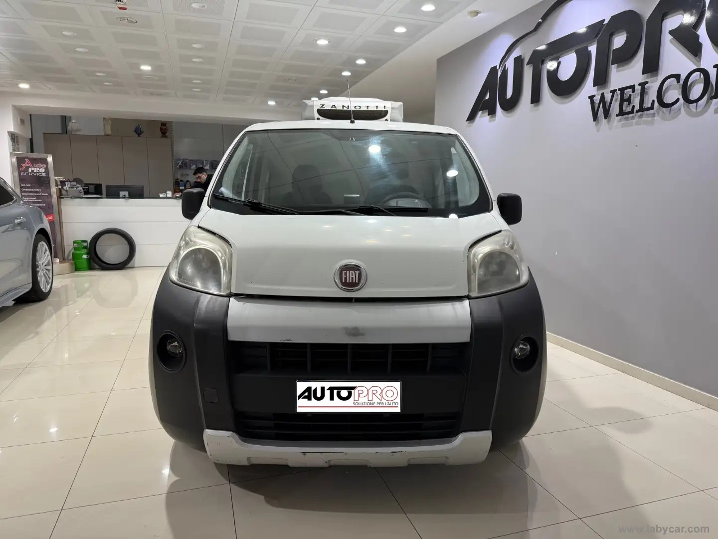 Fiat Fiorino 1.3 MJT 75CV Furg. SX Traction + FRIGORIFERO Blanco - 1