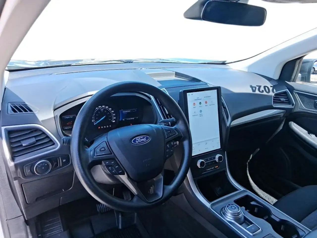 Ford Edge снимка Ford Edge