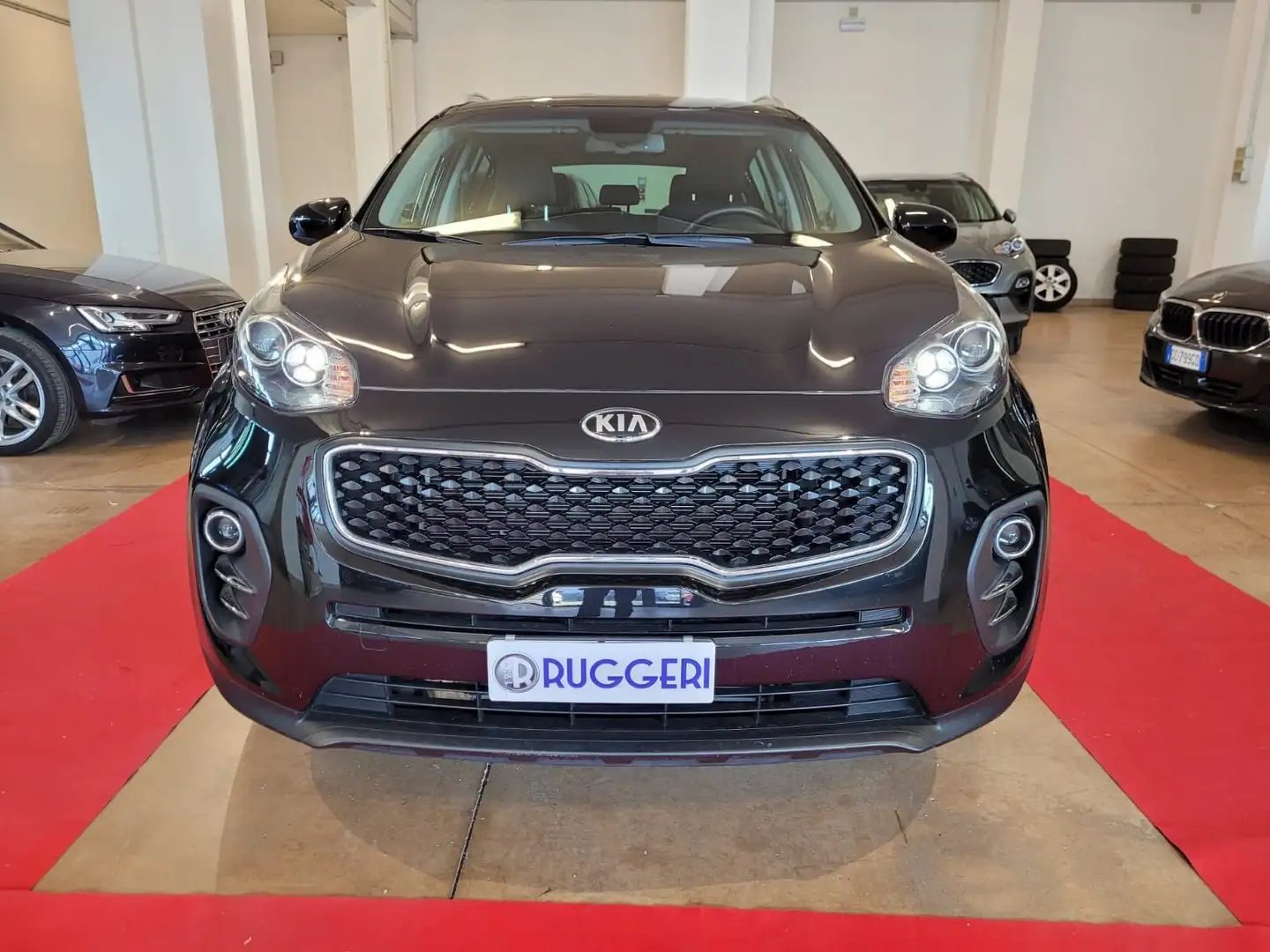 Kia Sportage 1.7 CRDI 2WD Nero - 2