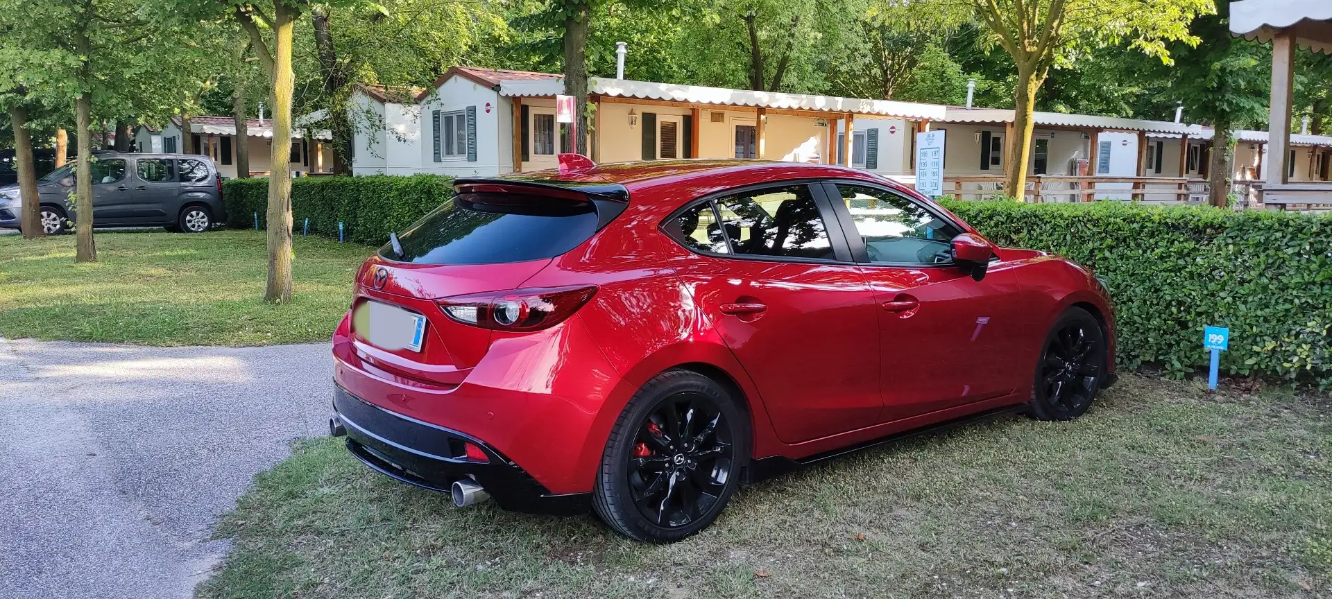 Mazda 3 5p 2.2d Exceed 150cv Rosso - 2