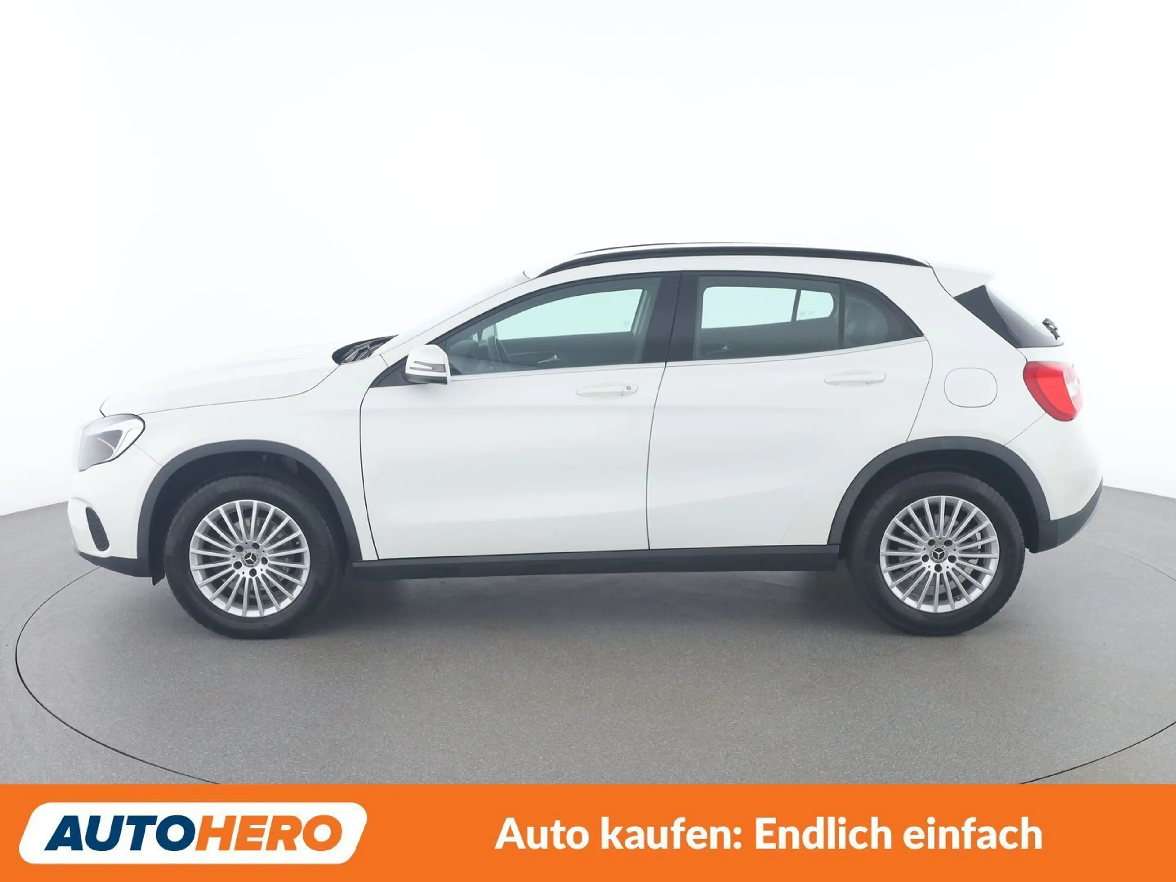 Mercedes-Benz GLA 180 GLA 180 Style — photo 3