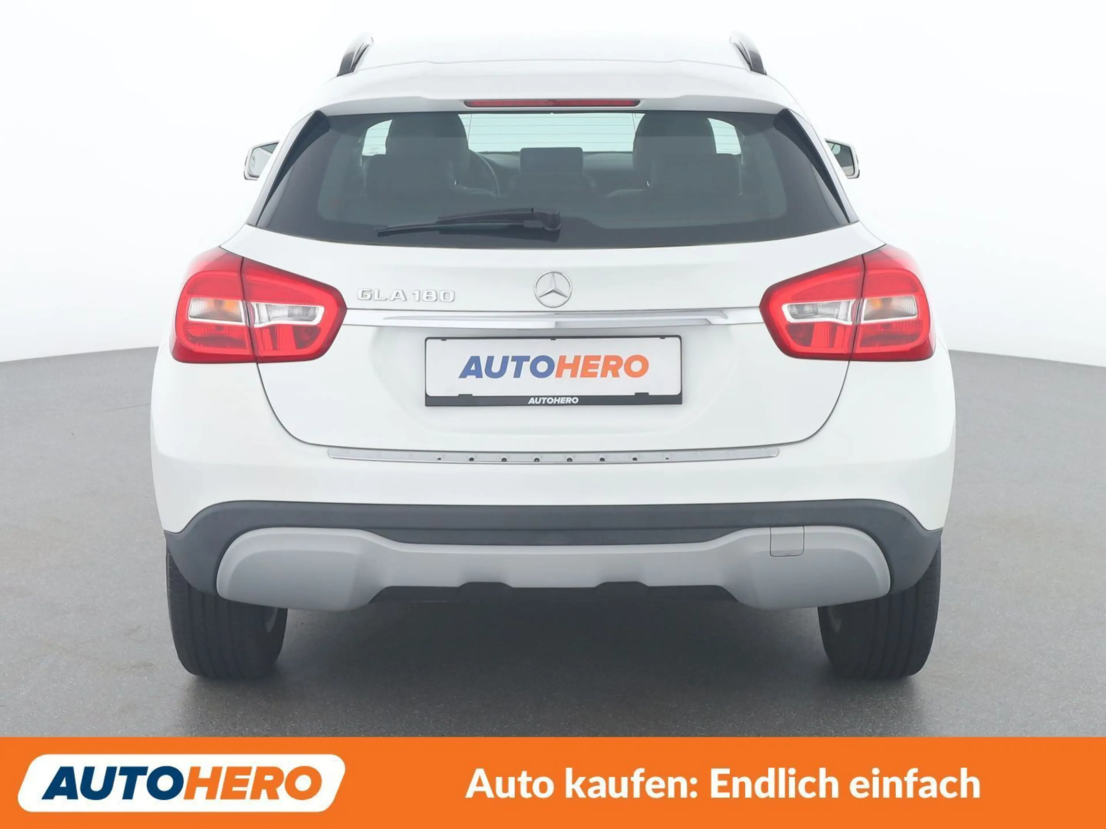 Mercedes-Benz GLA 180 GLA 180 Style — photo 5