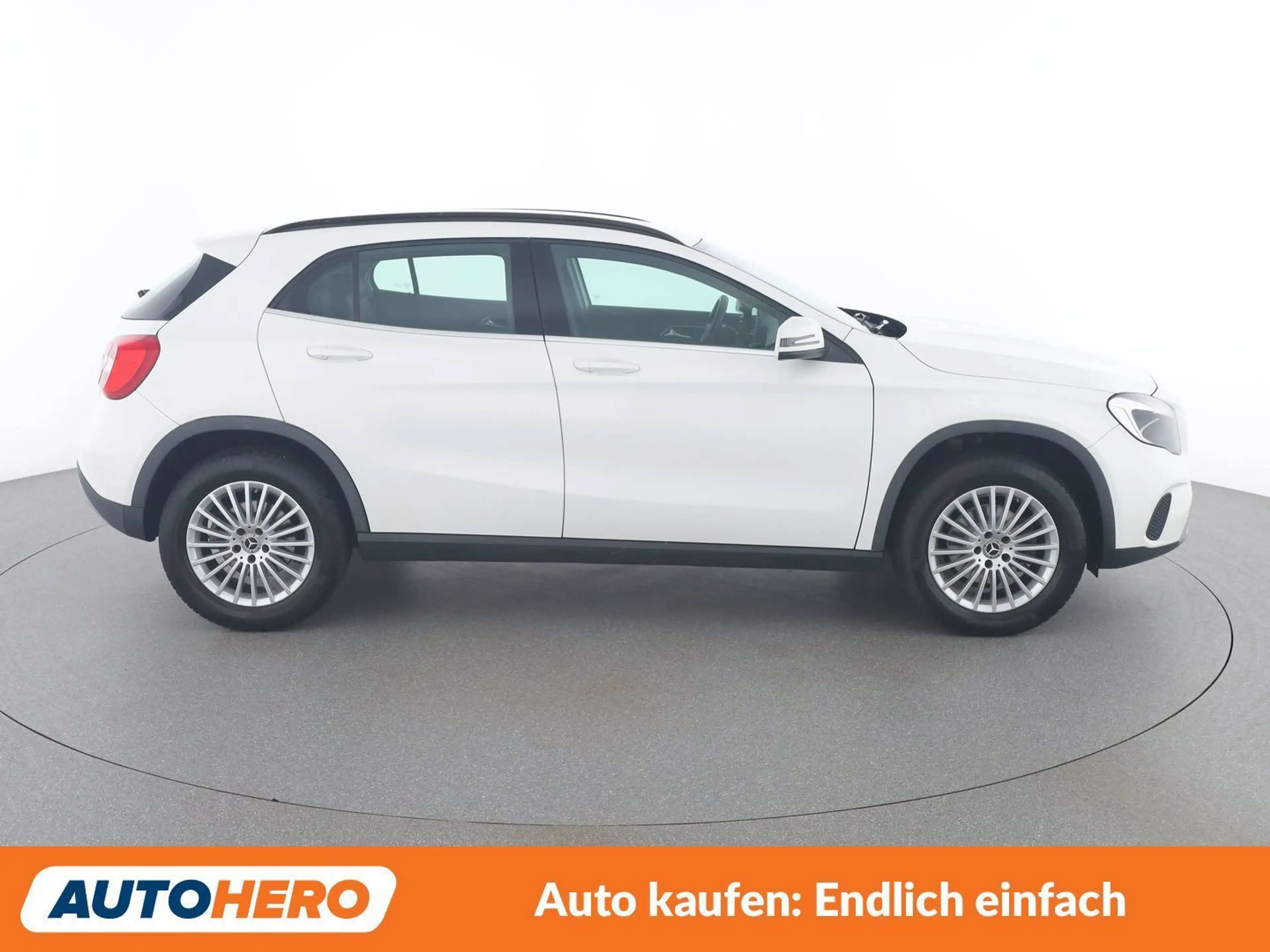 Mercedes-Benz GLA 180 GLA 180 Style — photo 7