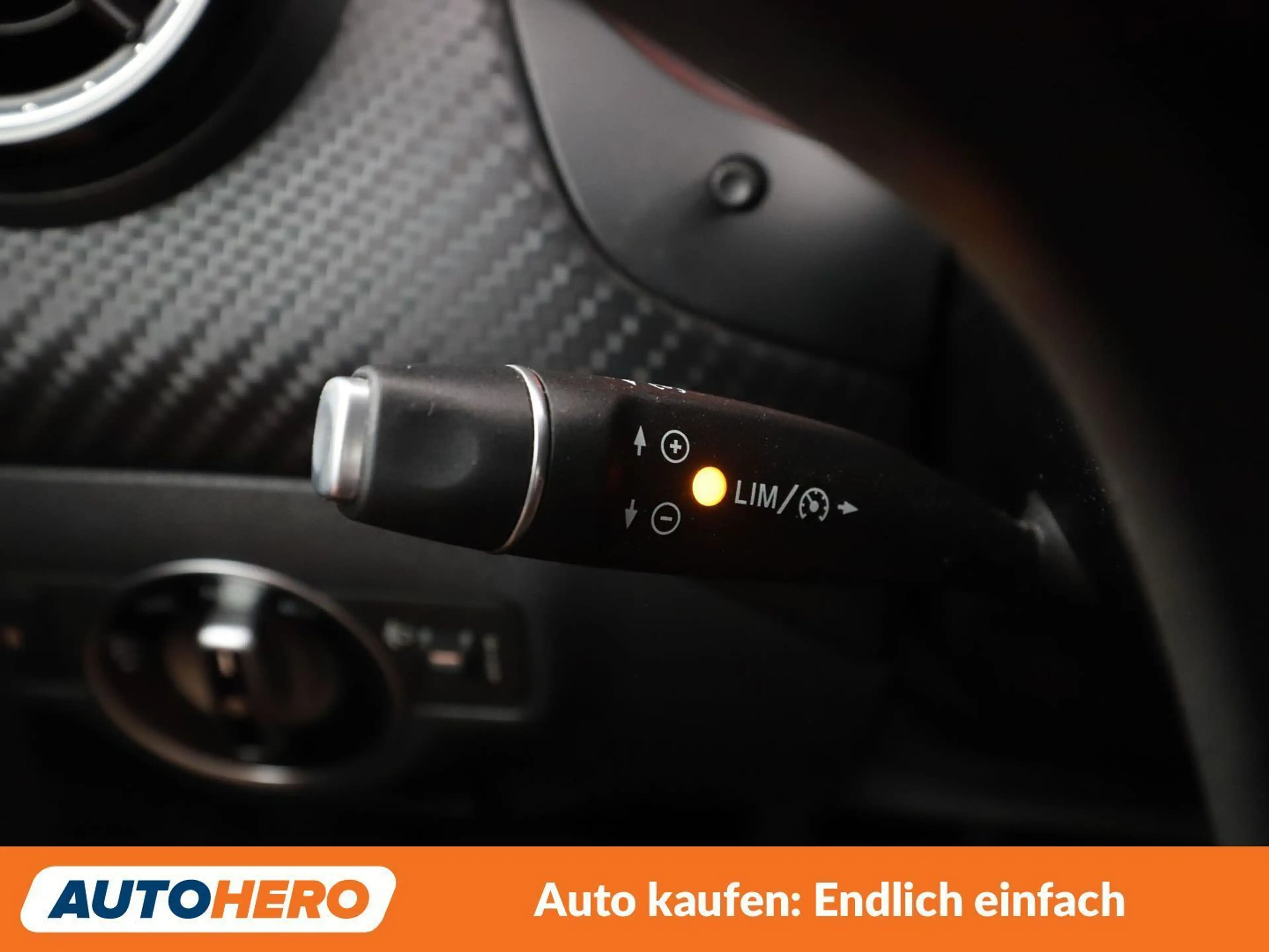 Mercedes-Benz GLA 180 GLA 180 Style — photo 28