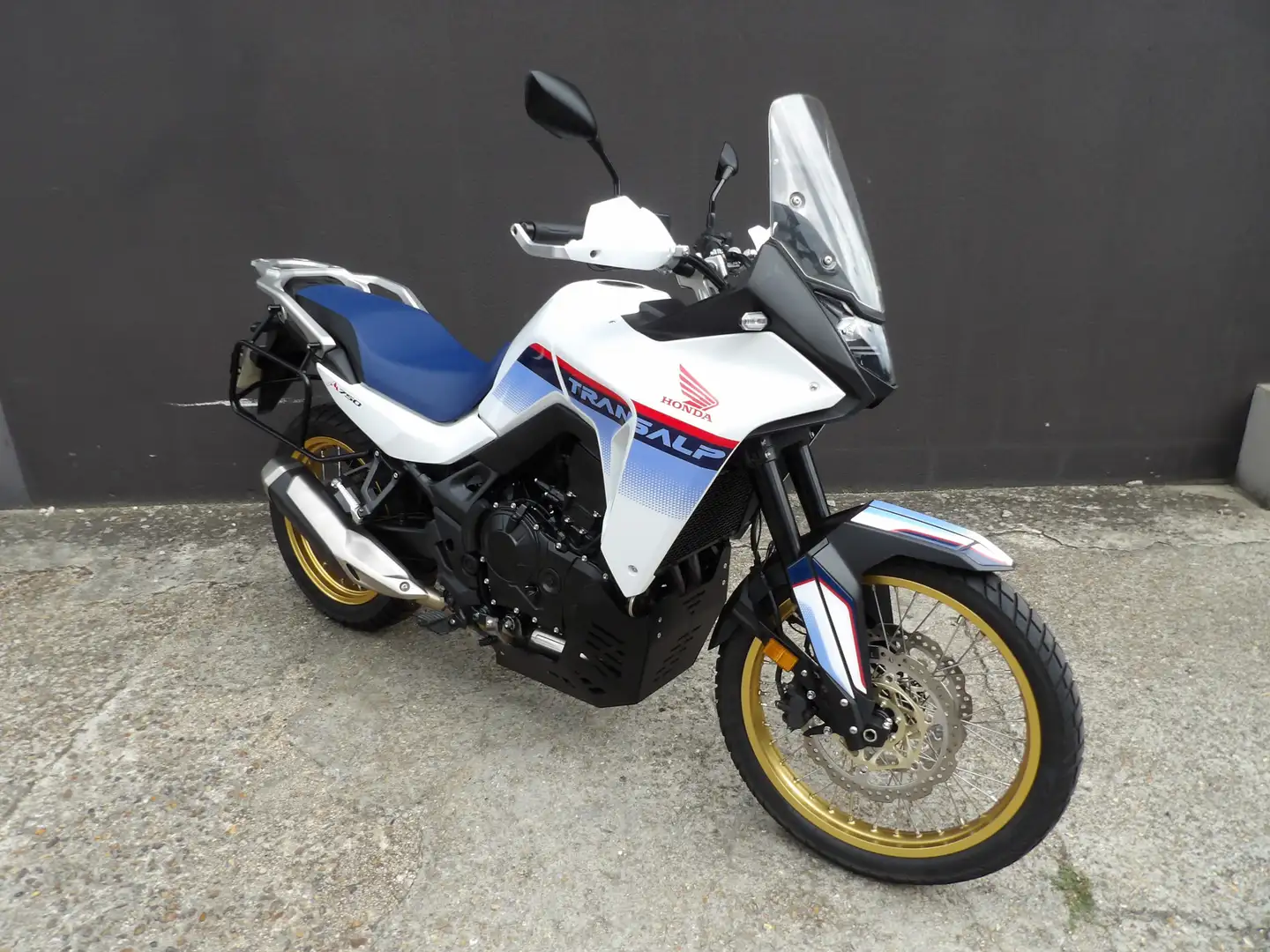 Honda Transalp Белый - 1