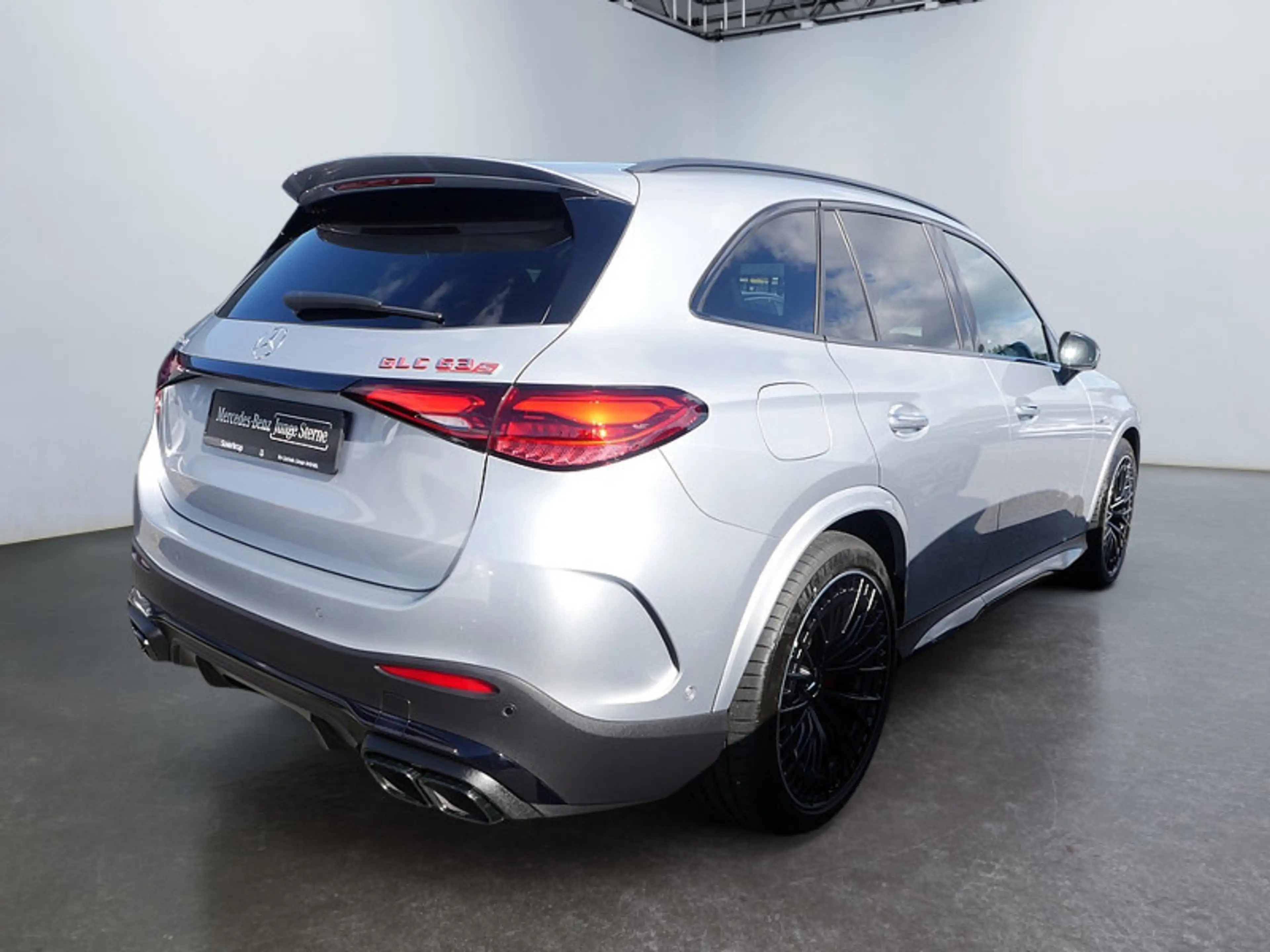 Mercedes-Benz GLC 63 AMG GLC 63 S AMG E PERFORMANCE // AMG BURM NIGHT 360 — photo 6