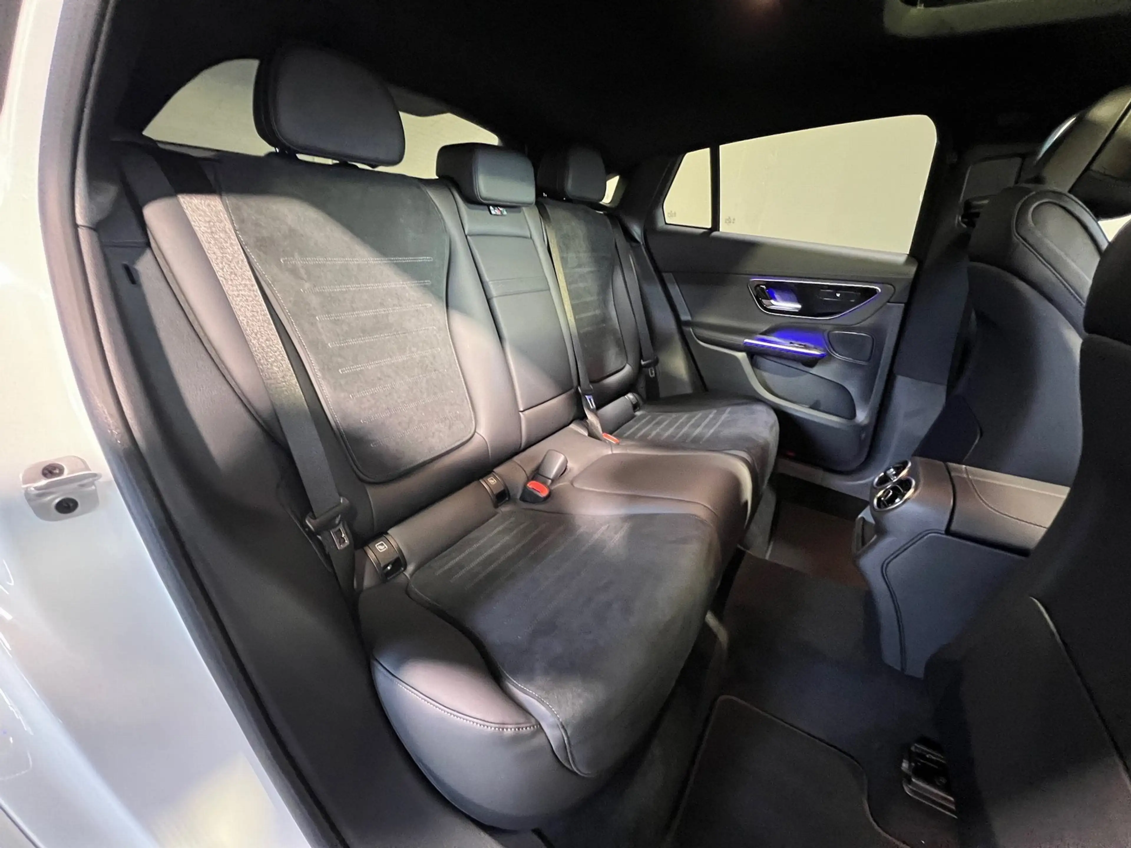 Mercedes-Benz GLC 220 d 4M Cp Edit AMG Night Pano/AHK/Sound/20 — photo 10