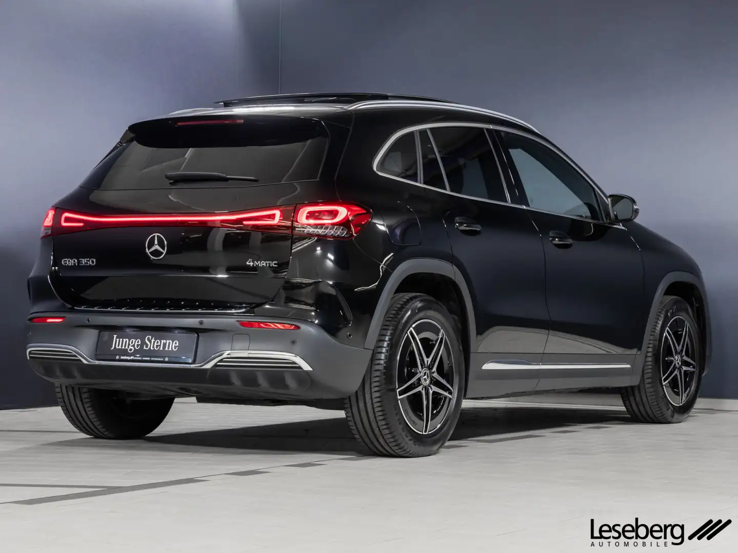 Mercedes-Benz EQA 350 EQA 350 4M AMG LED /Panorama / Kamera /Navi /DAB Negro - 2