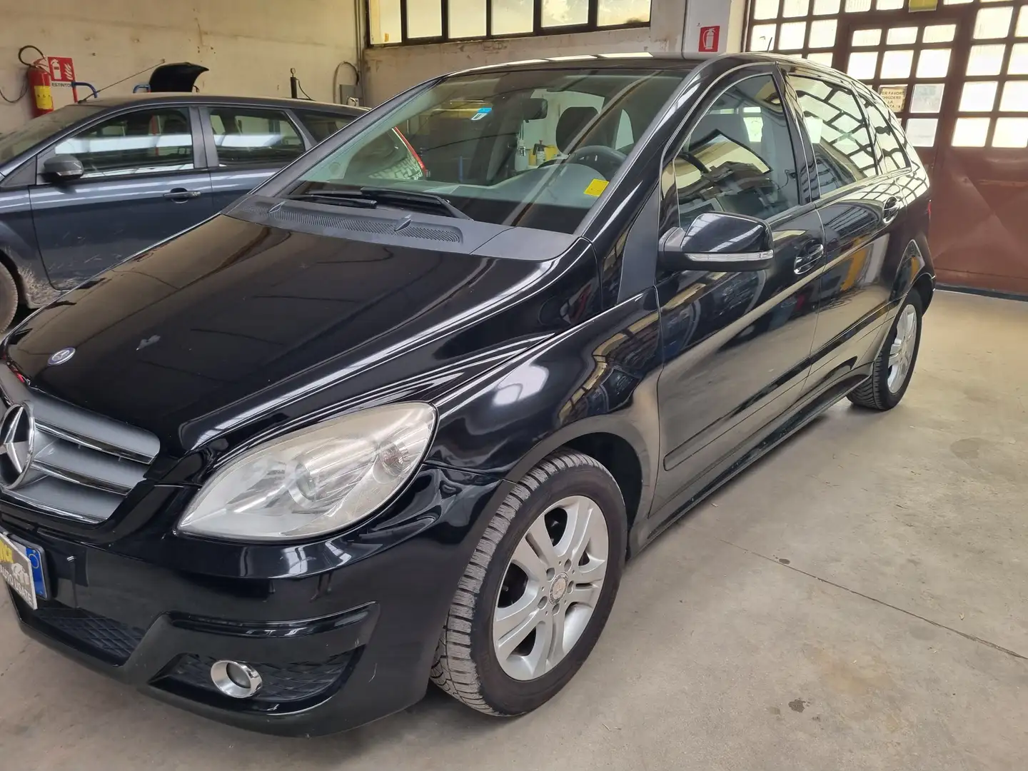 Mercedes-Benz B 180 cdi be Executive Zwart - 1