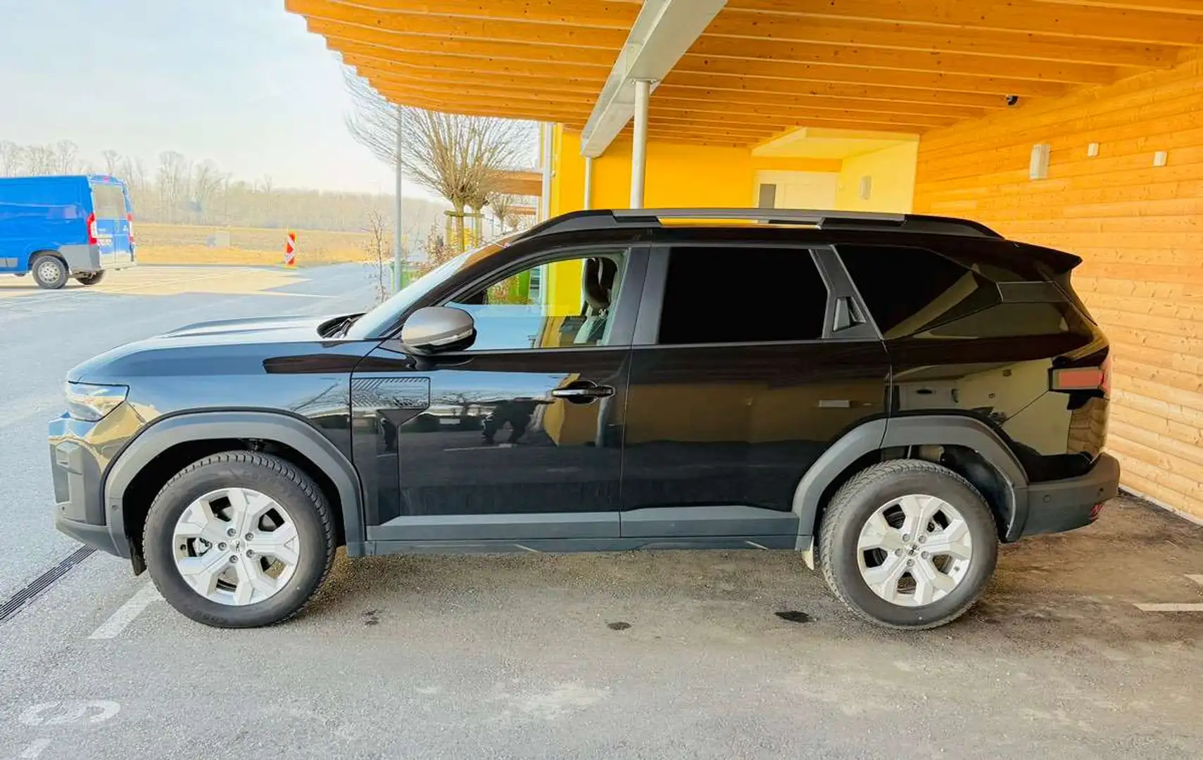 Dacia Bigster Journey Hybrid 155 Vollausstattung Schwarz - 2