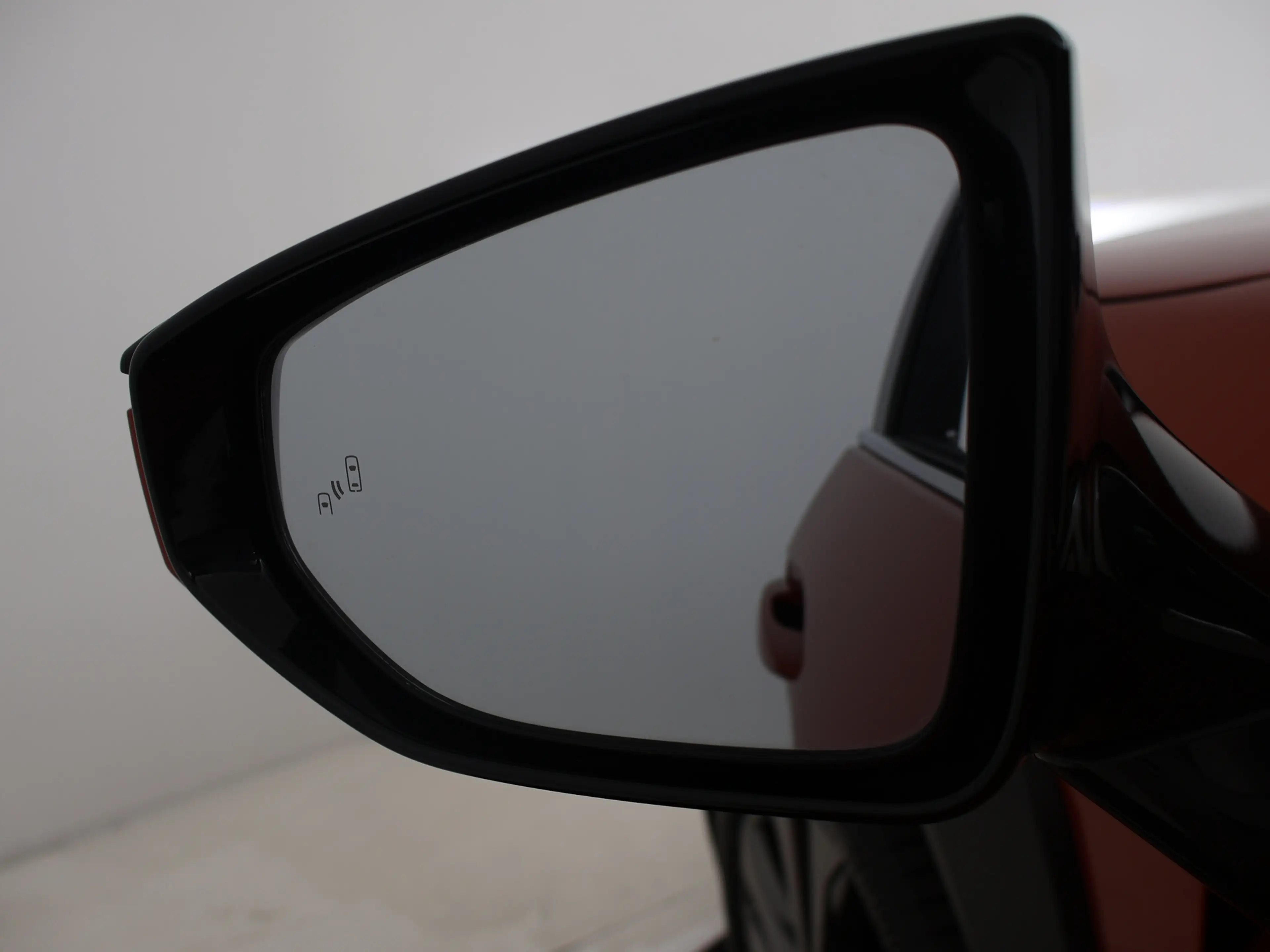 Lexus UX 250h F Sport Line — photo 4