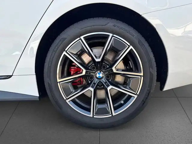 BMW K view 5