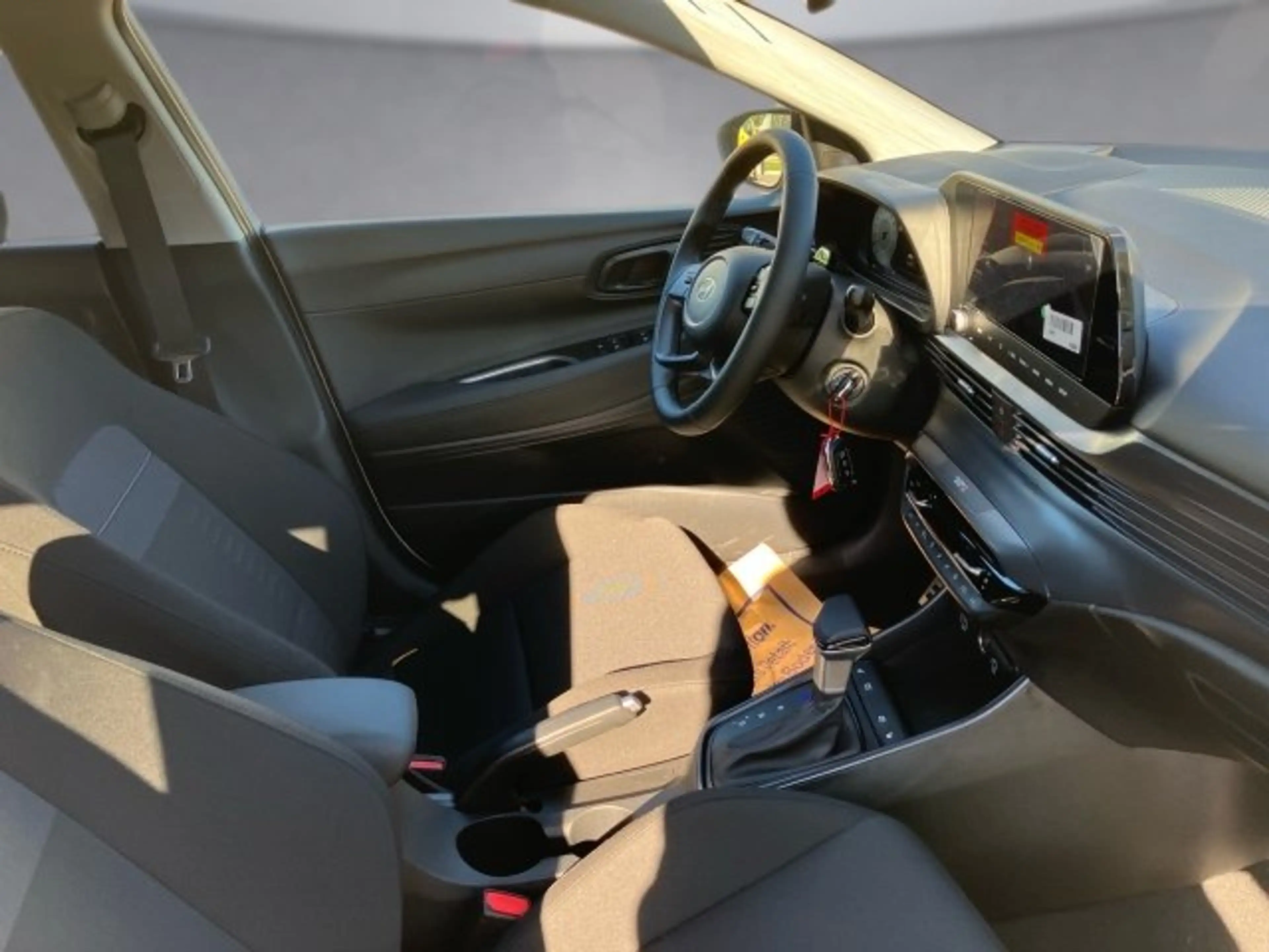 Hyundai BAYON Comfort Line 1.0 T-GDI DCT — photo 11