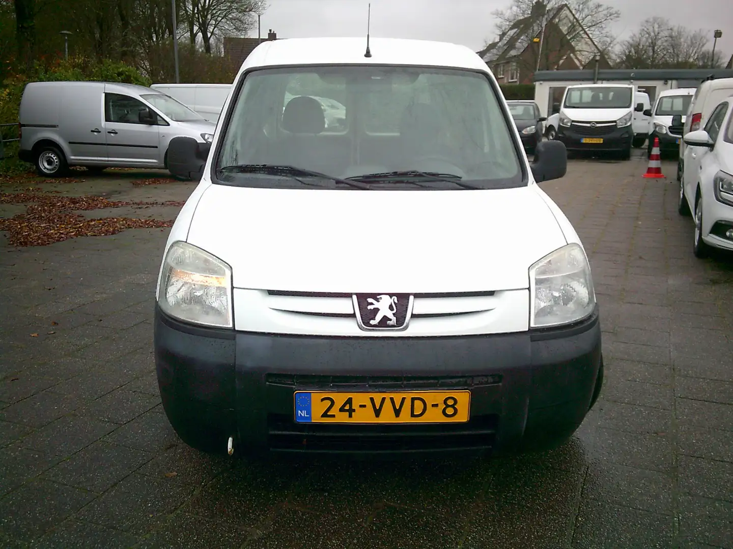 Peugeot Partner 170C 1.6 HDI 500kg VOORZIEN VAN ZIJSCHUIFDEUR+TREK - 2