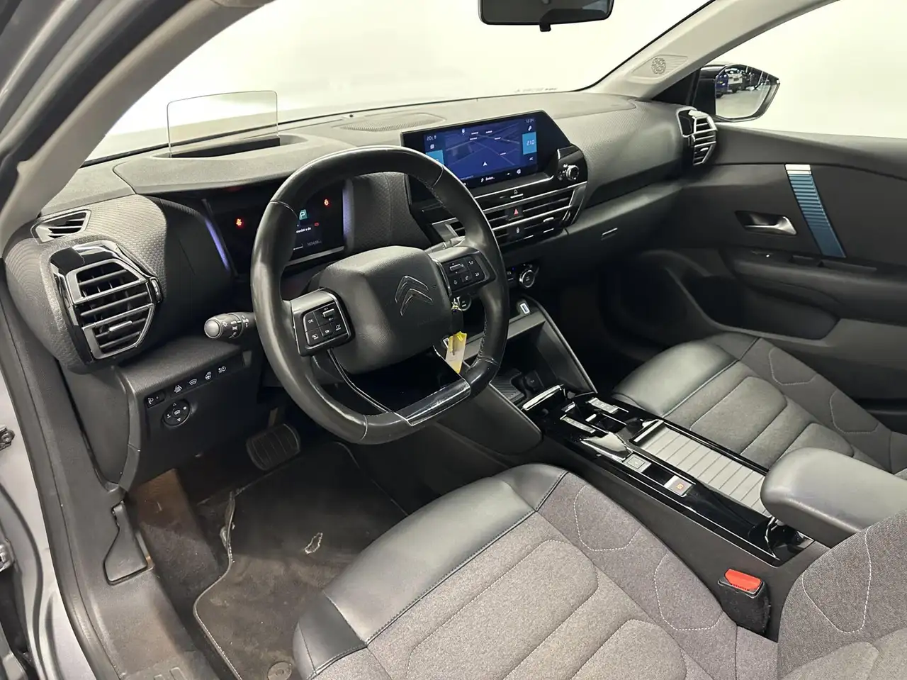 Citroen C4 Feel Pack 50 kWh CARPLAY CAMERA NAVI CRUISE ECC LM, миниатюра 16