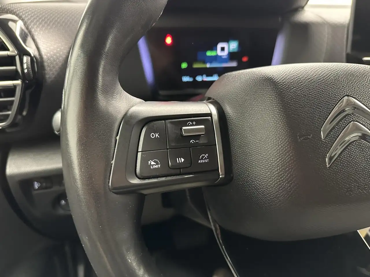 Citroen C4 Feel Pack 50 kWh CARPLAY CAMERA NAVI CRUISE ECC LM, миниатюра 21