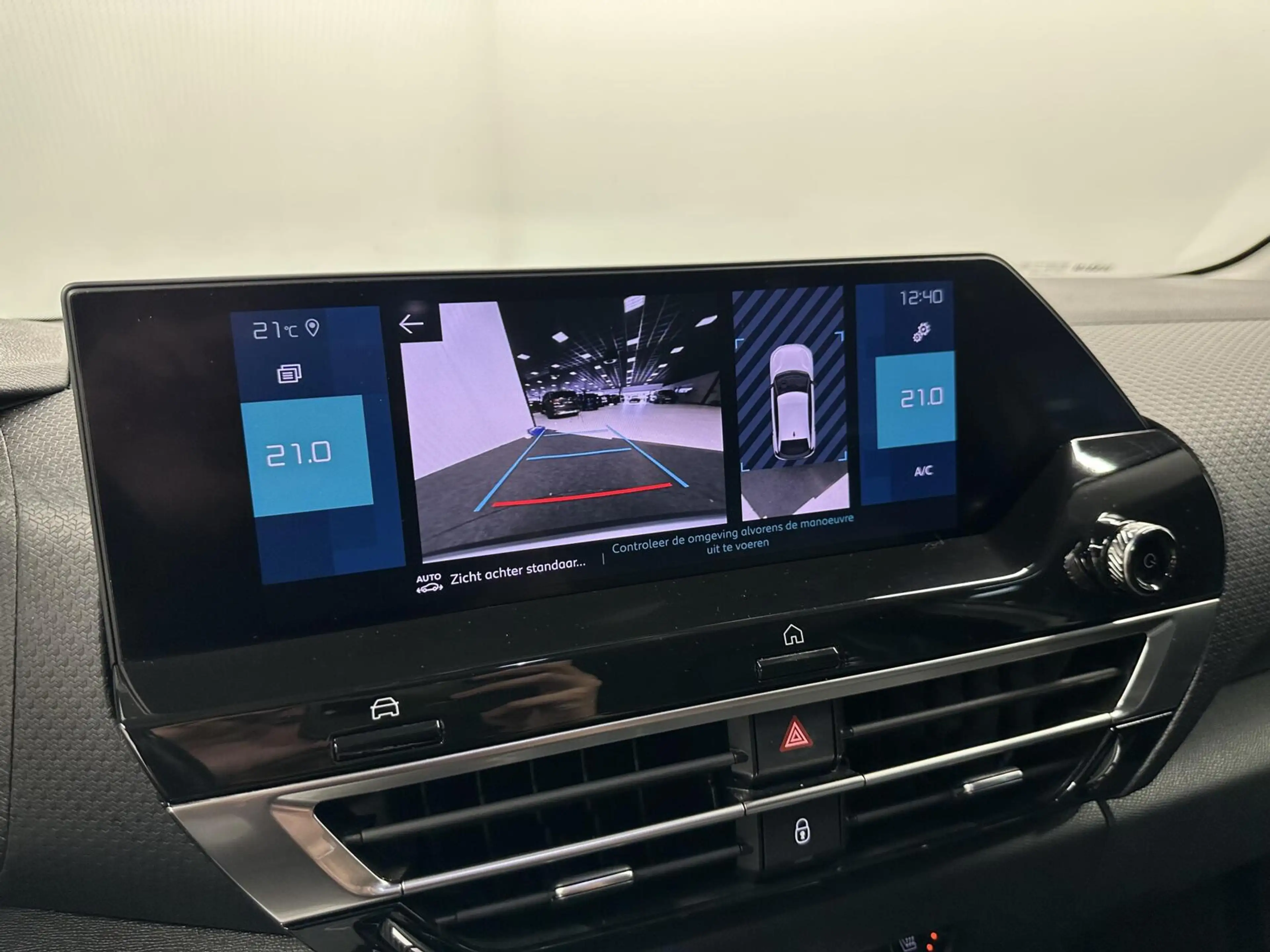 Citroen E-C4 Electric Feel Pack 50 kWh CARPLAY CAMERA NAVI CRUISE ECC LM — photo 40
