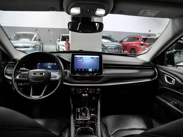 Jeep Compass view 9