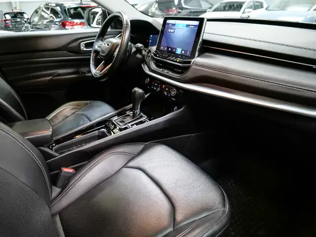 Jeep Compass view 10