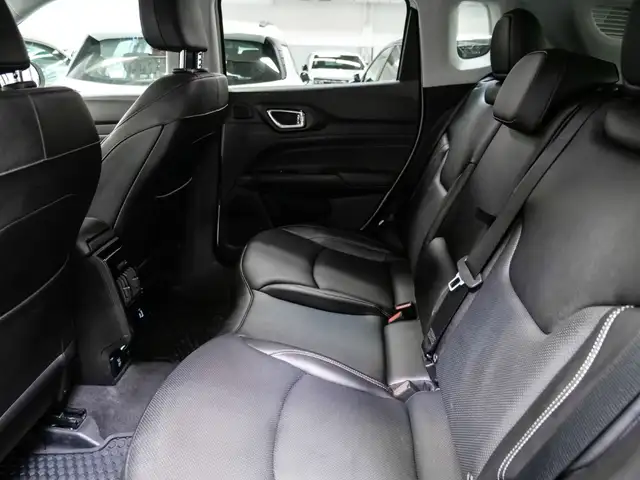 Jeep Compass view 8