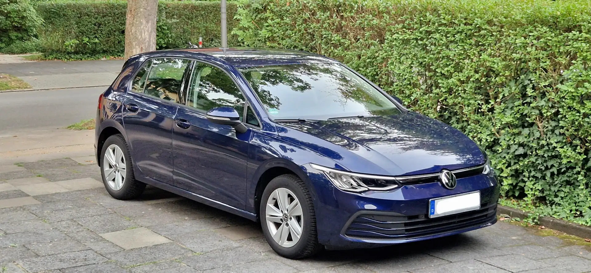 Volkswagen Golf 1.5 TSI OPF United Blau - 1