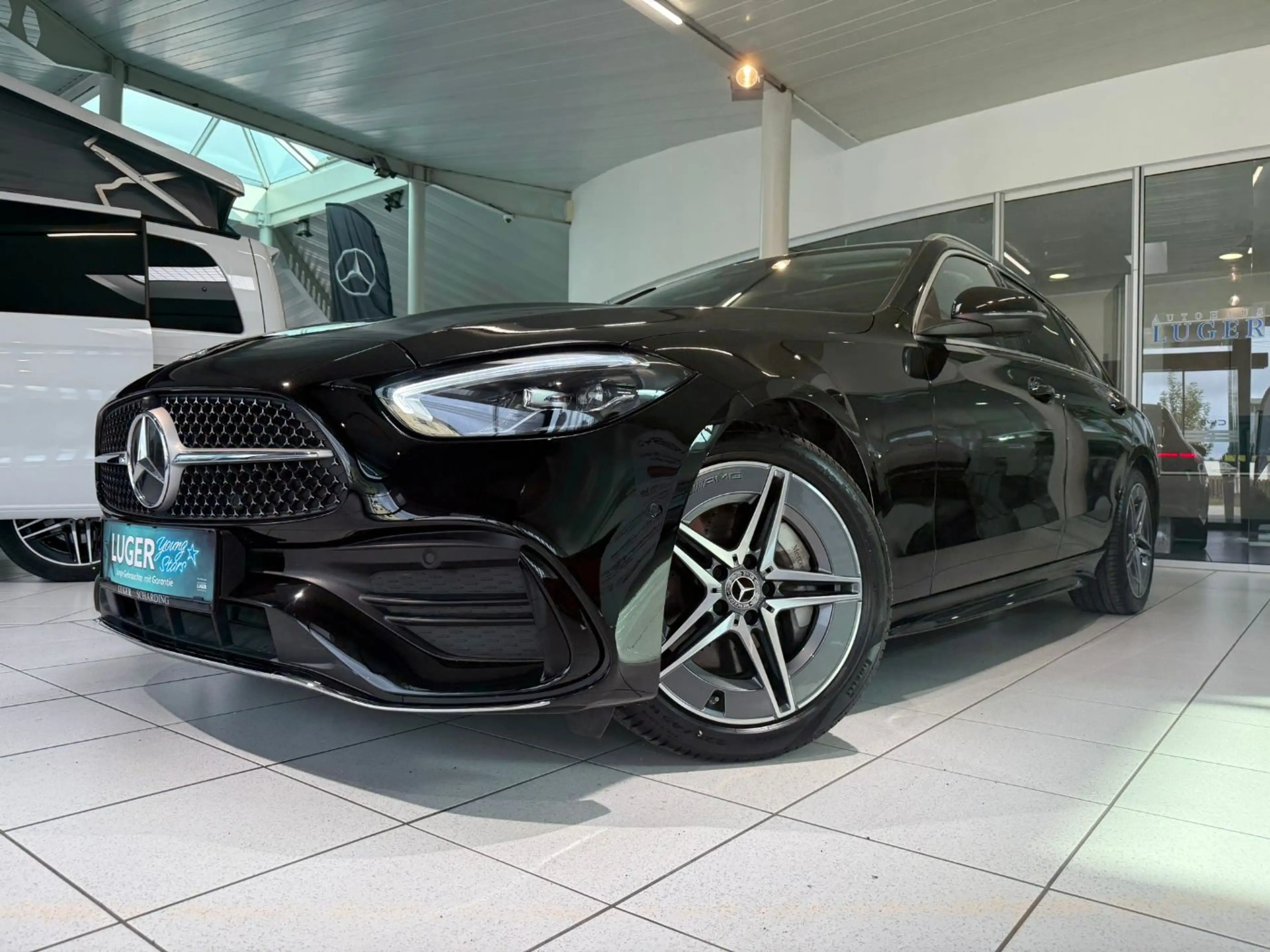Mercedes-Benz C 200 d T-Modell AMG Line RKam Klima Shz eHeck — photo 2