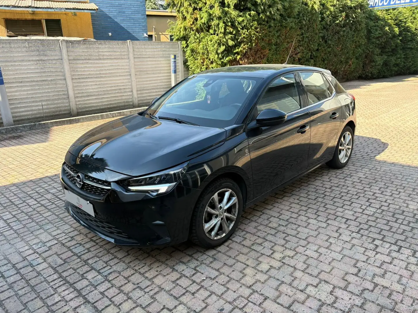 Opel Corsa Corsa VI 2020 1.2 Edition s Чорний - 1