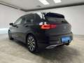 Volkswagen Golf VIII 2.0 TDI DSG Active Panorama Klima Navi Schwarz - thumbnail 3