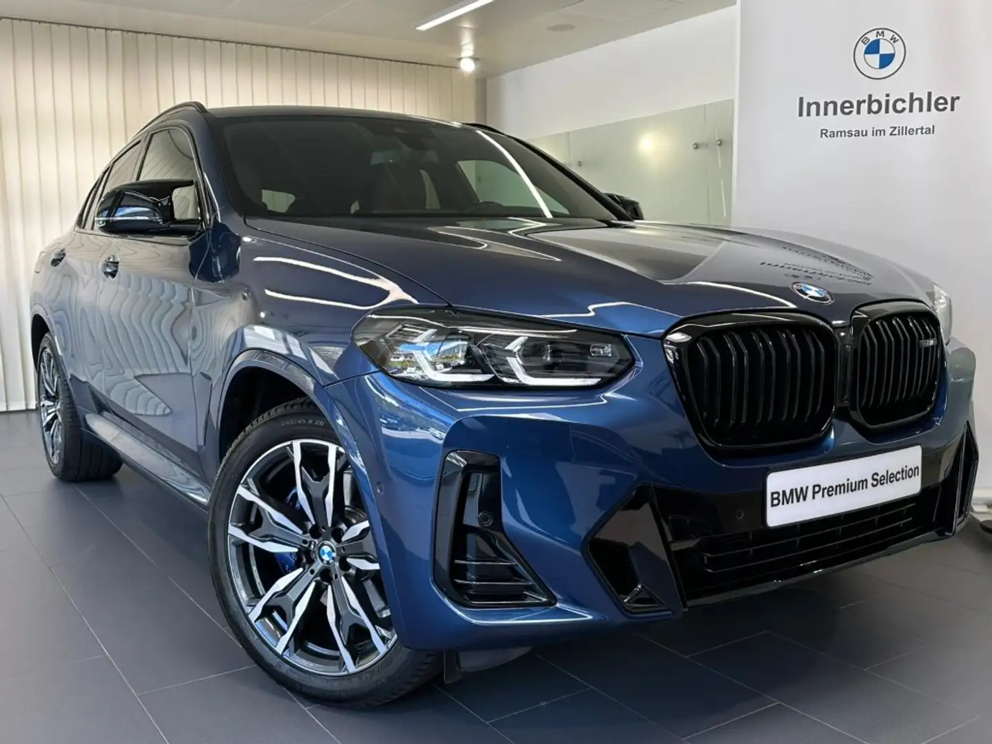 BMW X4 M40i Blau - 1