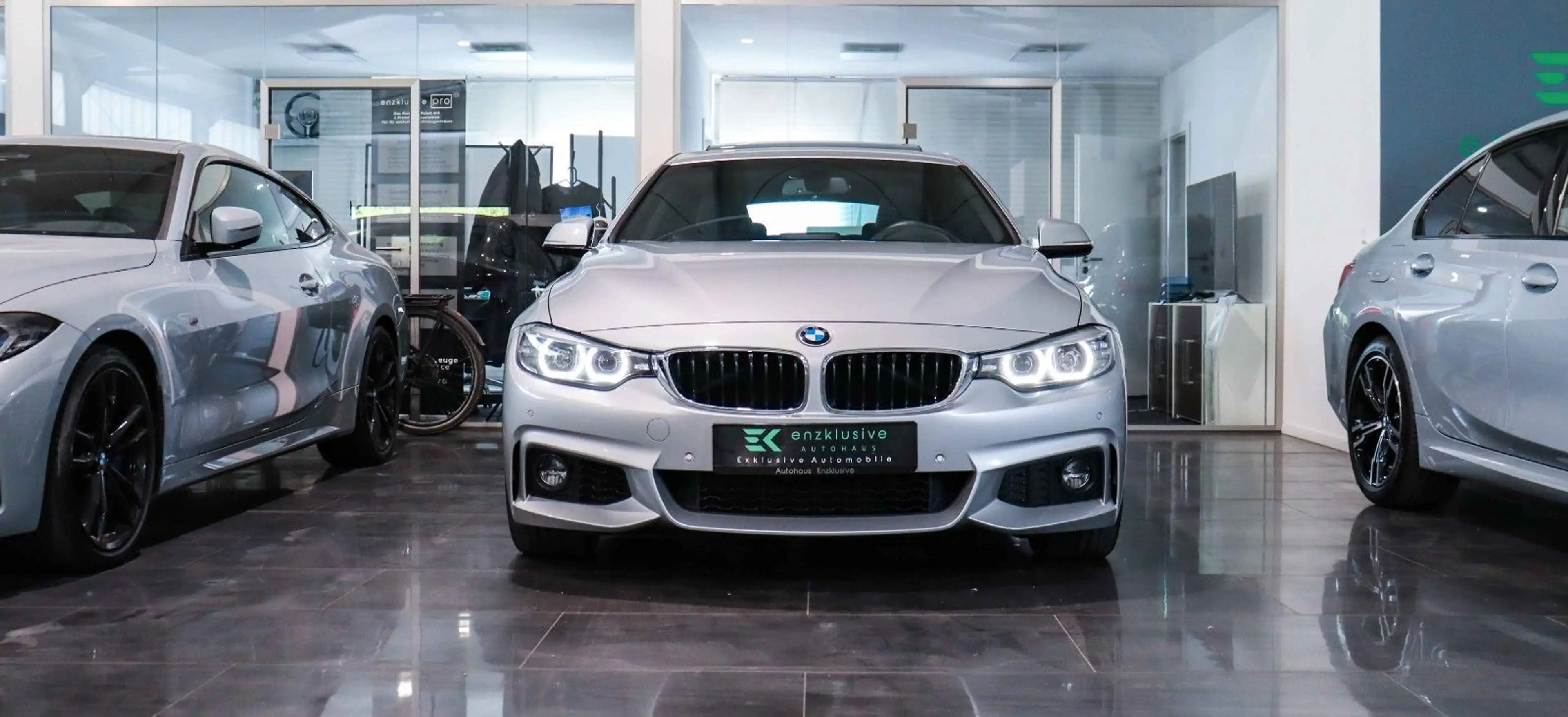 BMW 440 i M Sport GLASDACH*APPLE*MEMORY*1 HAND*19' — photo 2