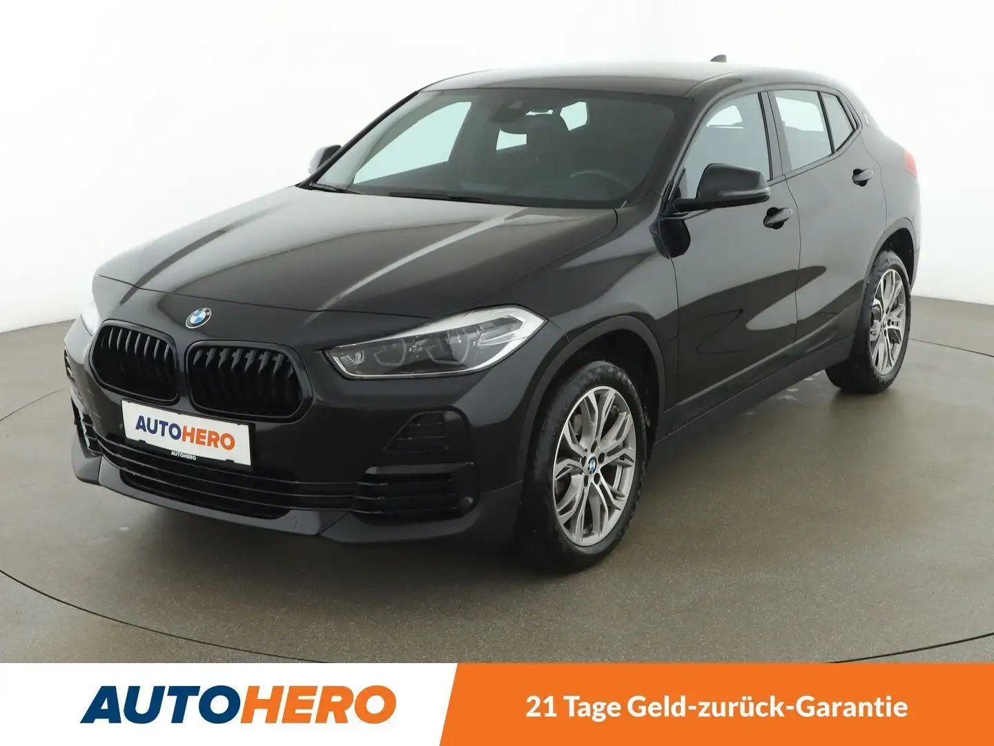 BMW X2 sDrive 18i Advantage Plus Aut. *LED*TEMPO*NAVI*BT* Noir - 1