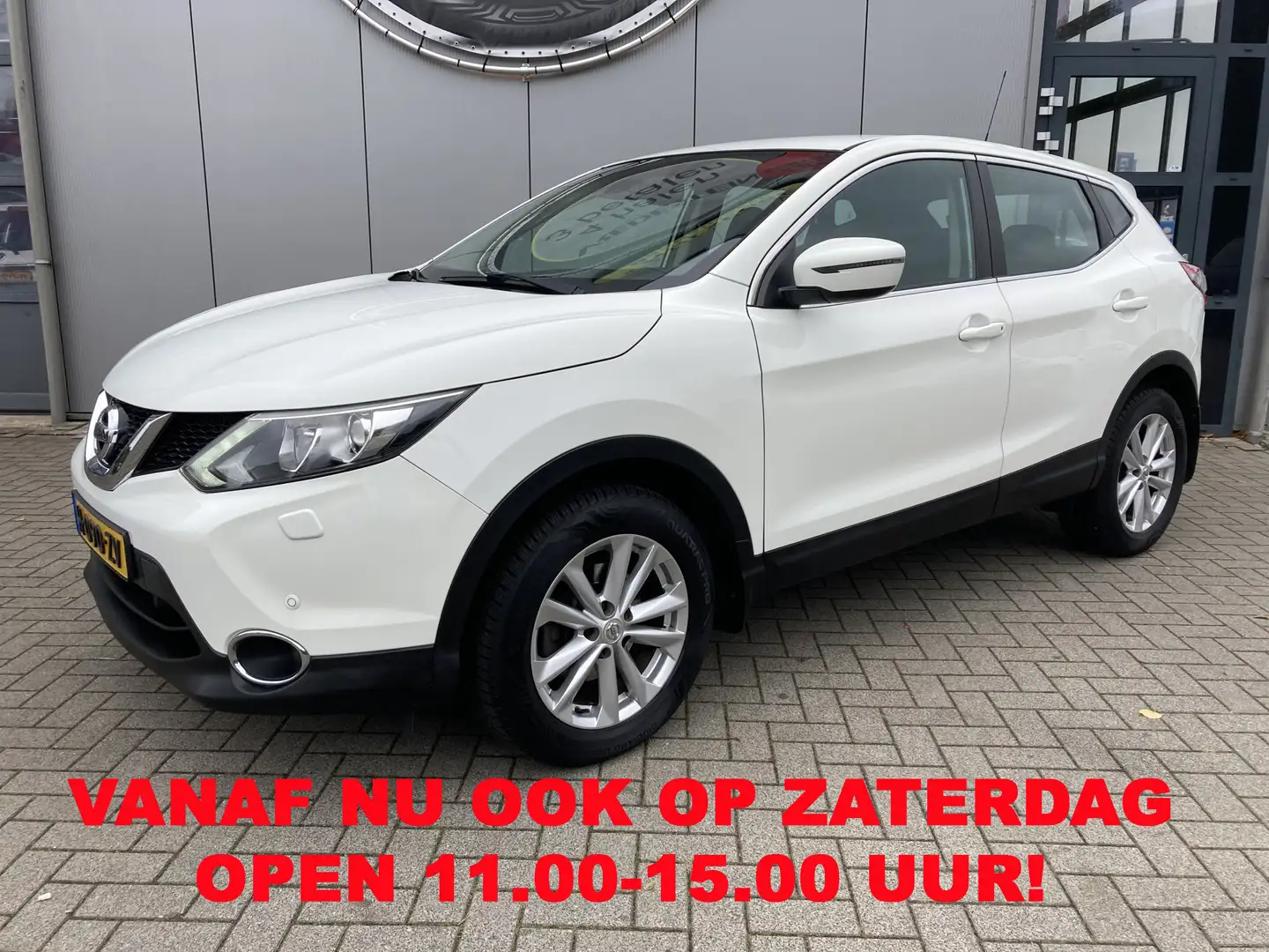 Nissan Qashqai 1.2 N-Connecta Automaat | Trekhaak | Stoelverwarmi Wit - 1