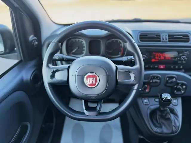 Fiat Panda view 21