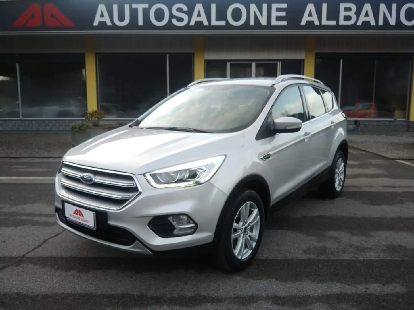 Ford Kuga 2.0 TDCI 120 CV S&S 2WD Business Silber - 1