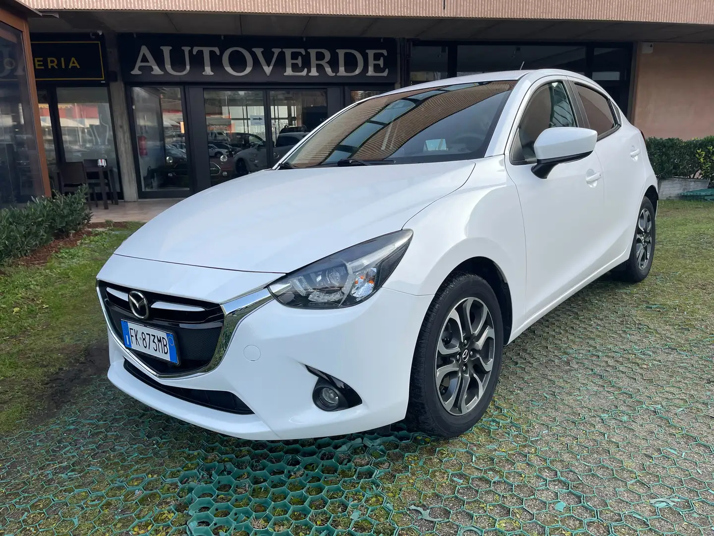 Mazda 2 1.5d Exceed 105cv E6 - 67000KM - Wit - 1