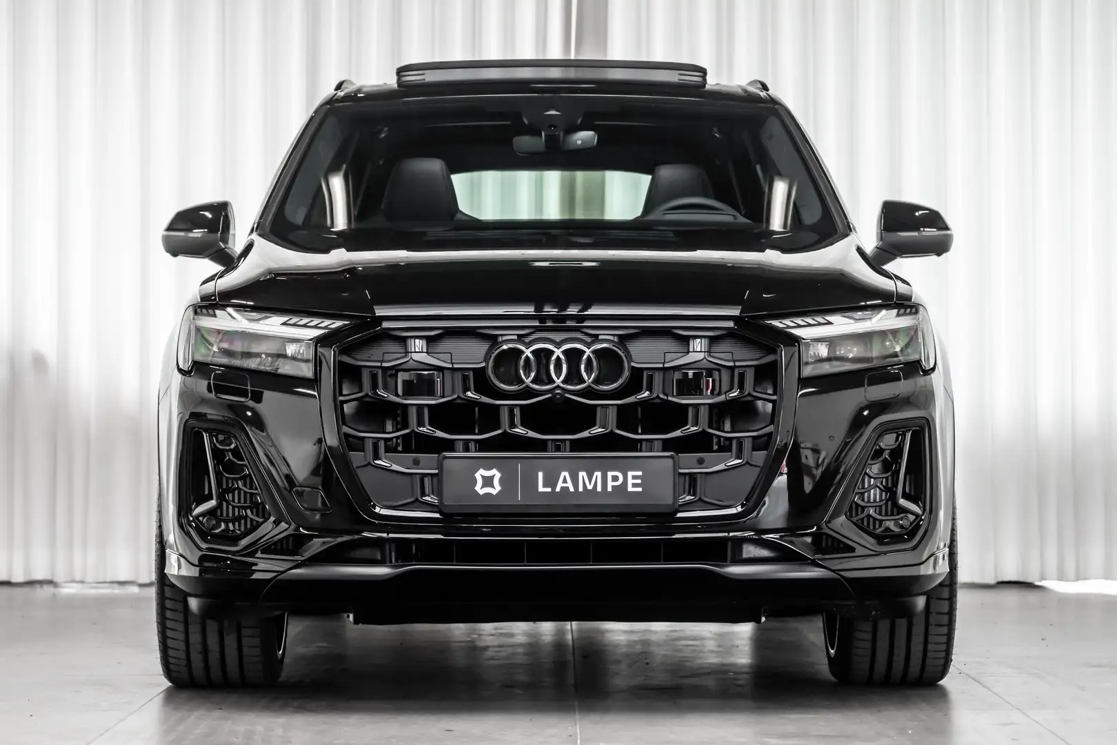 Audi Q7 60 TFSIe 5j GARANTIE S Line Massage Pano Trekh B&O Zwart - 2