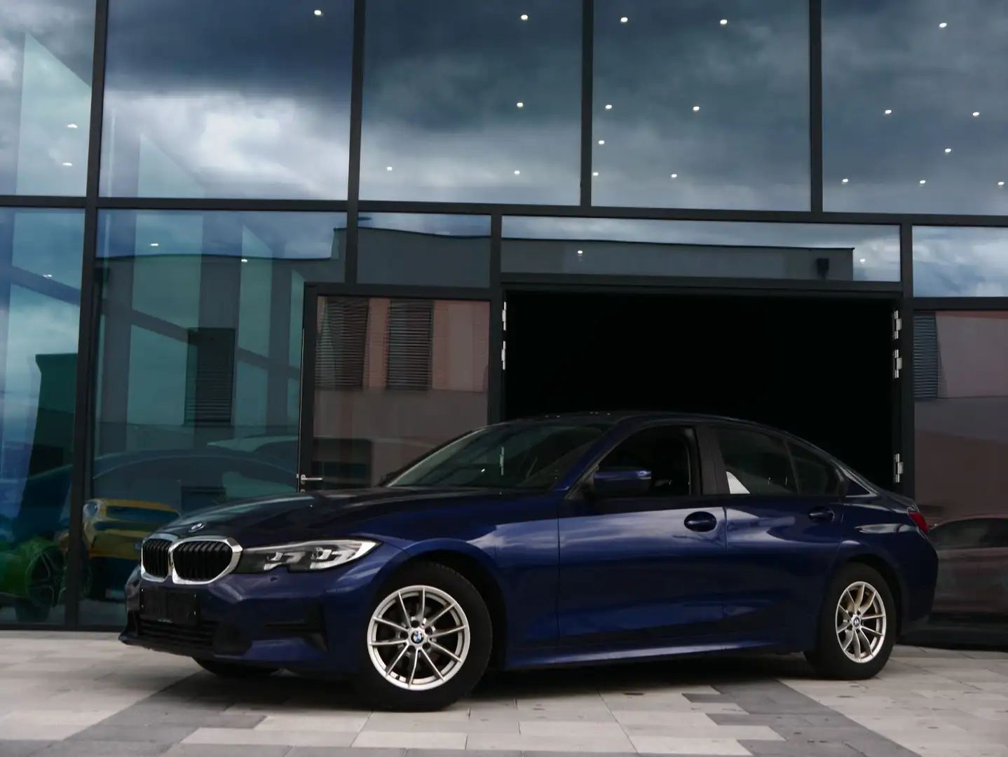 BMW 318 d Aut. *Export / Bastler / Händler* Blau - 1